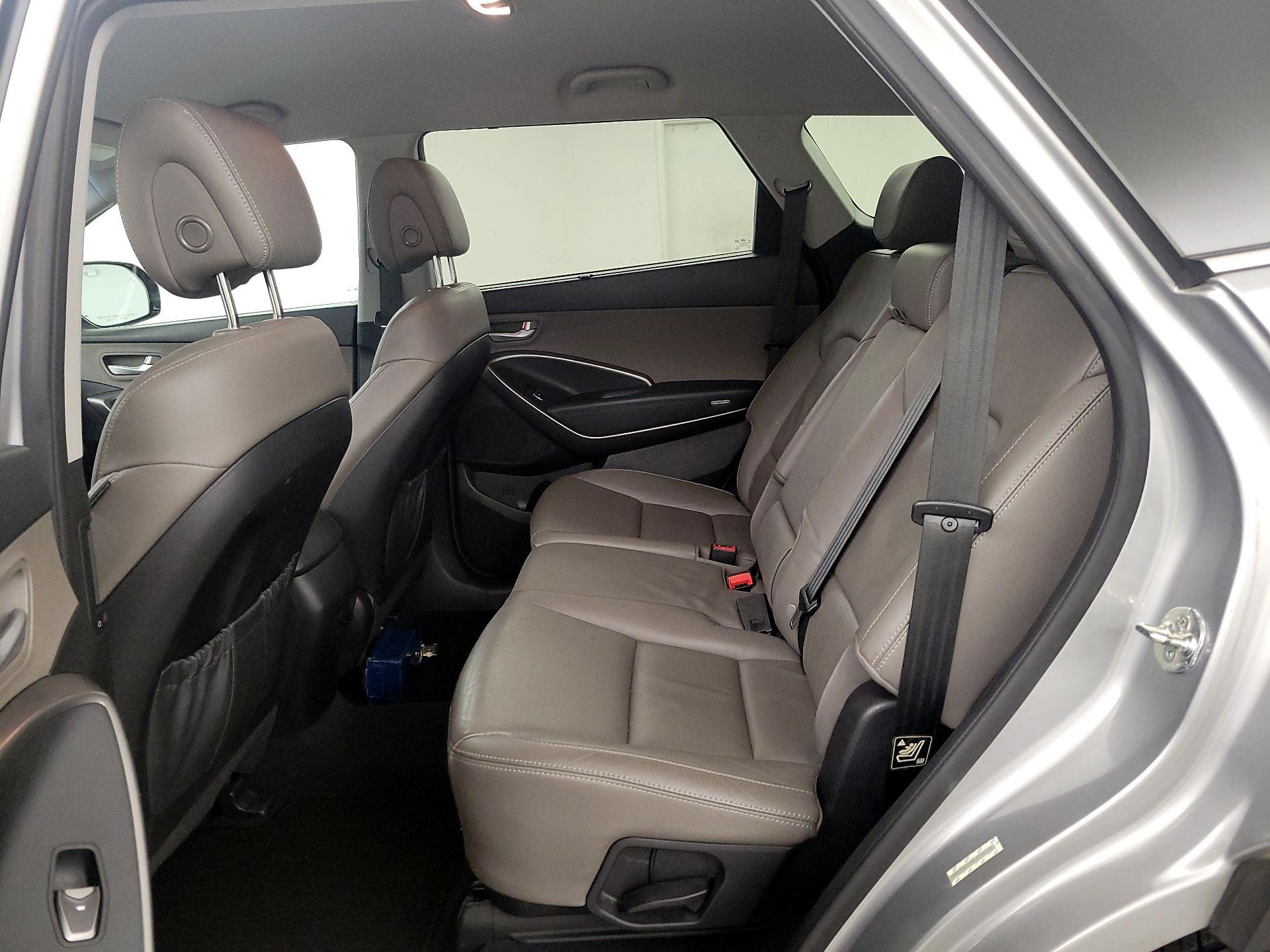 Thumbnail: 2014 Hyundai Santa Fe - 19