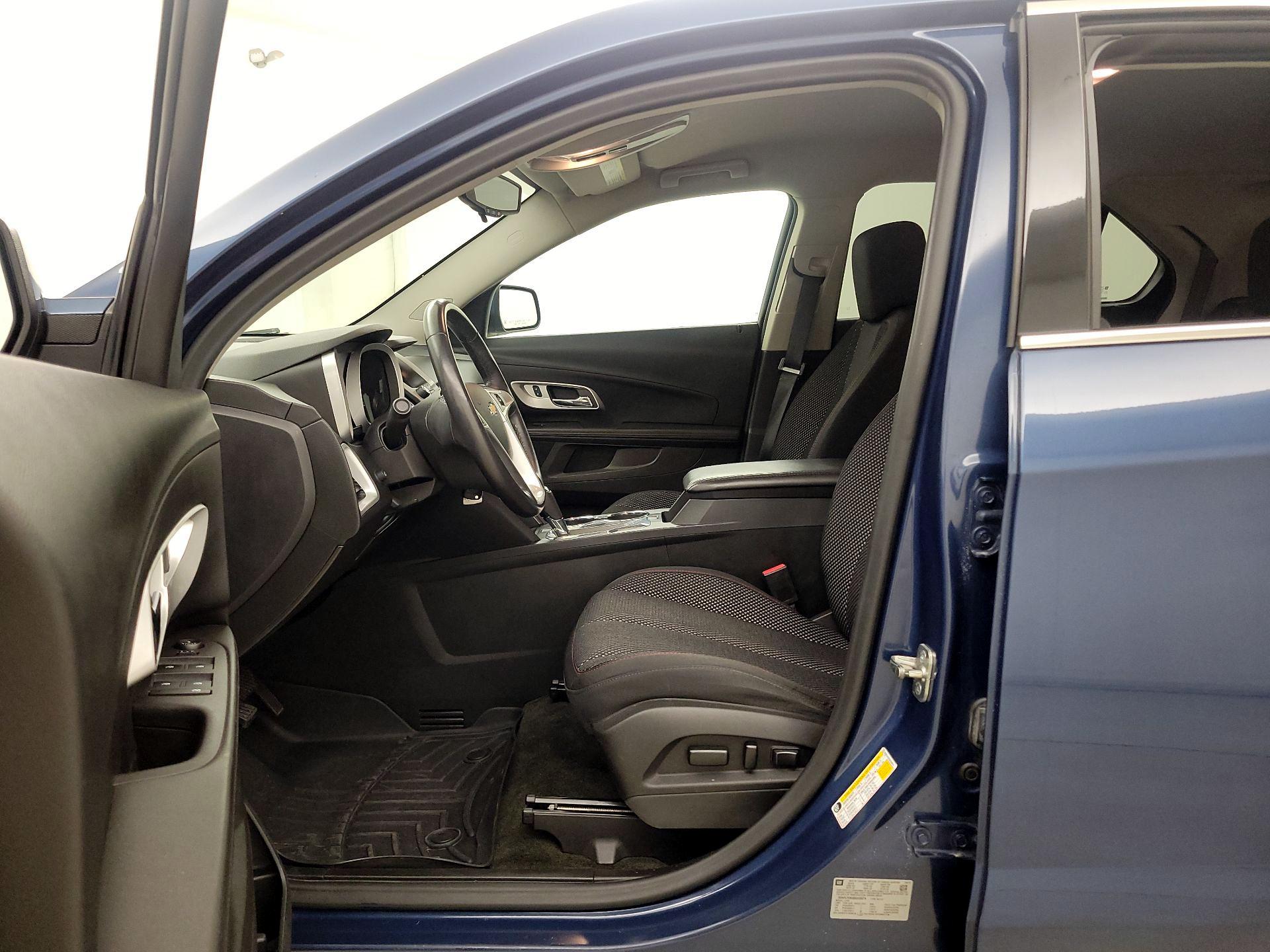Thumbnail: 2016 Chevrolet Equinox - 11