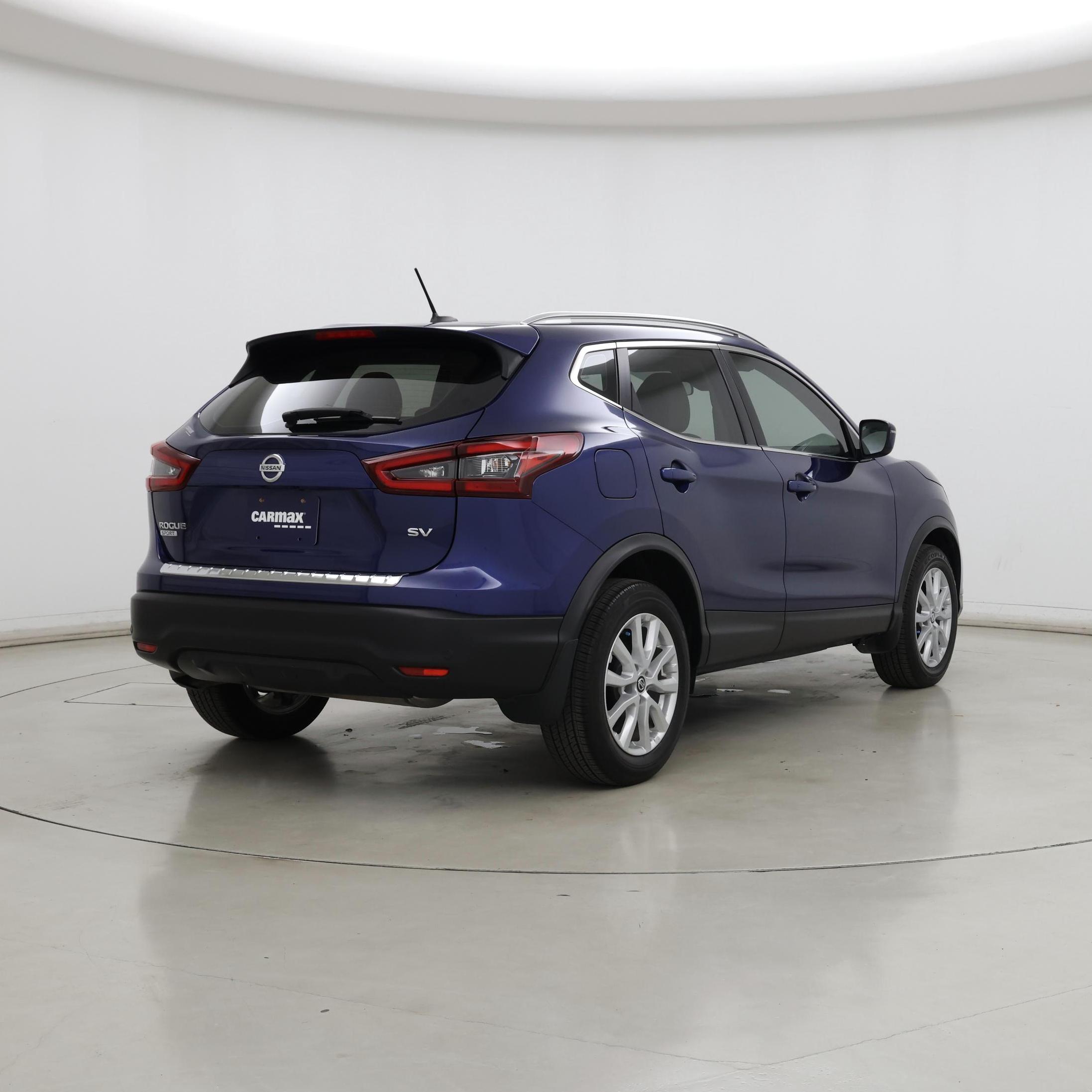 Thumbnail: 2022 Nissan Rogue Sport - 8