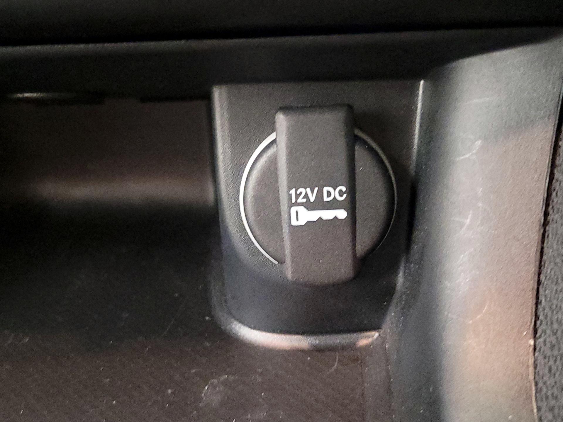 Thumbnail: 2023 Dodge Charger - 18