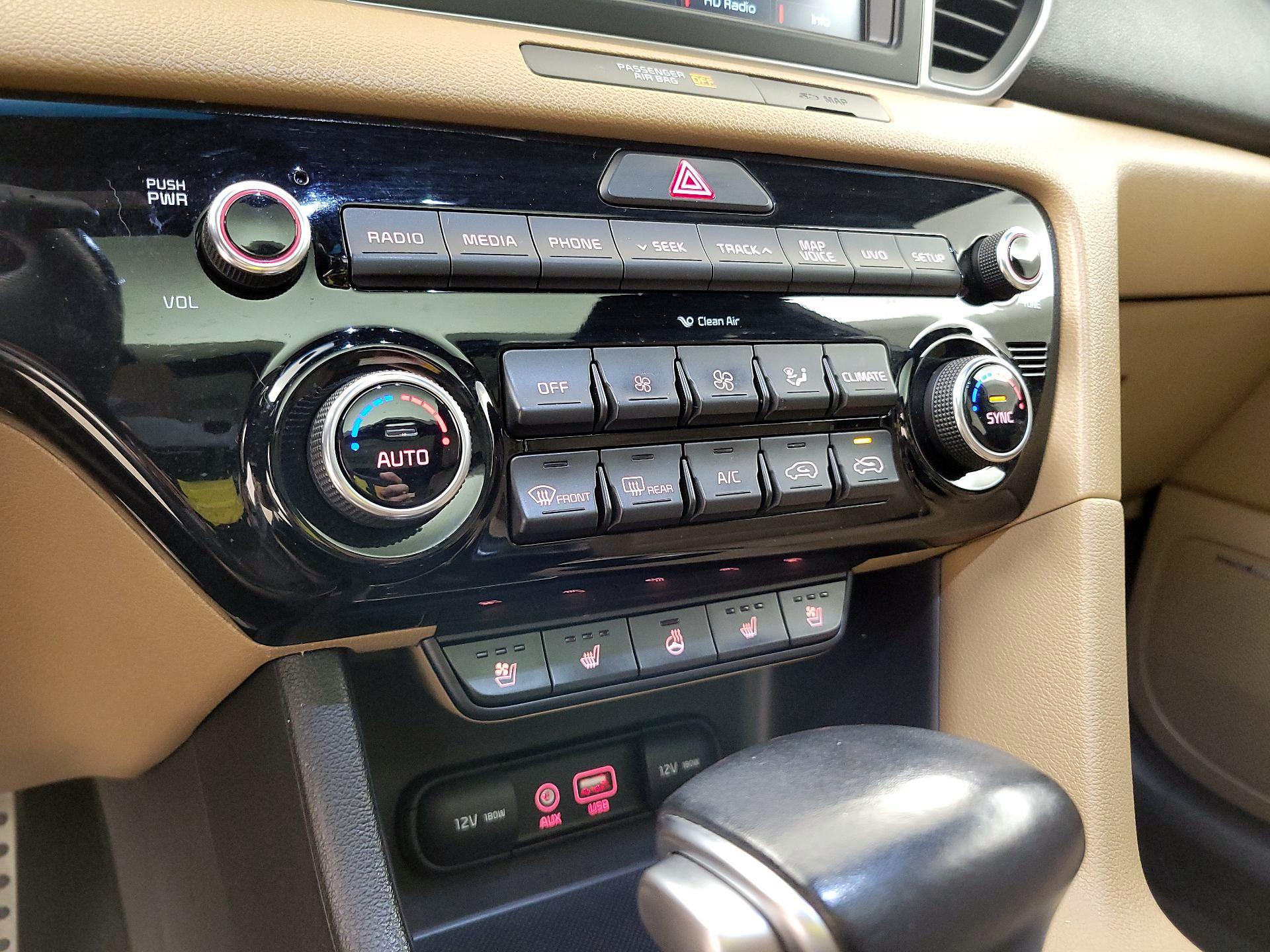 Thumbnail: 2017 Kia Sportage - 17