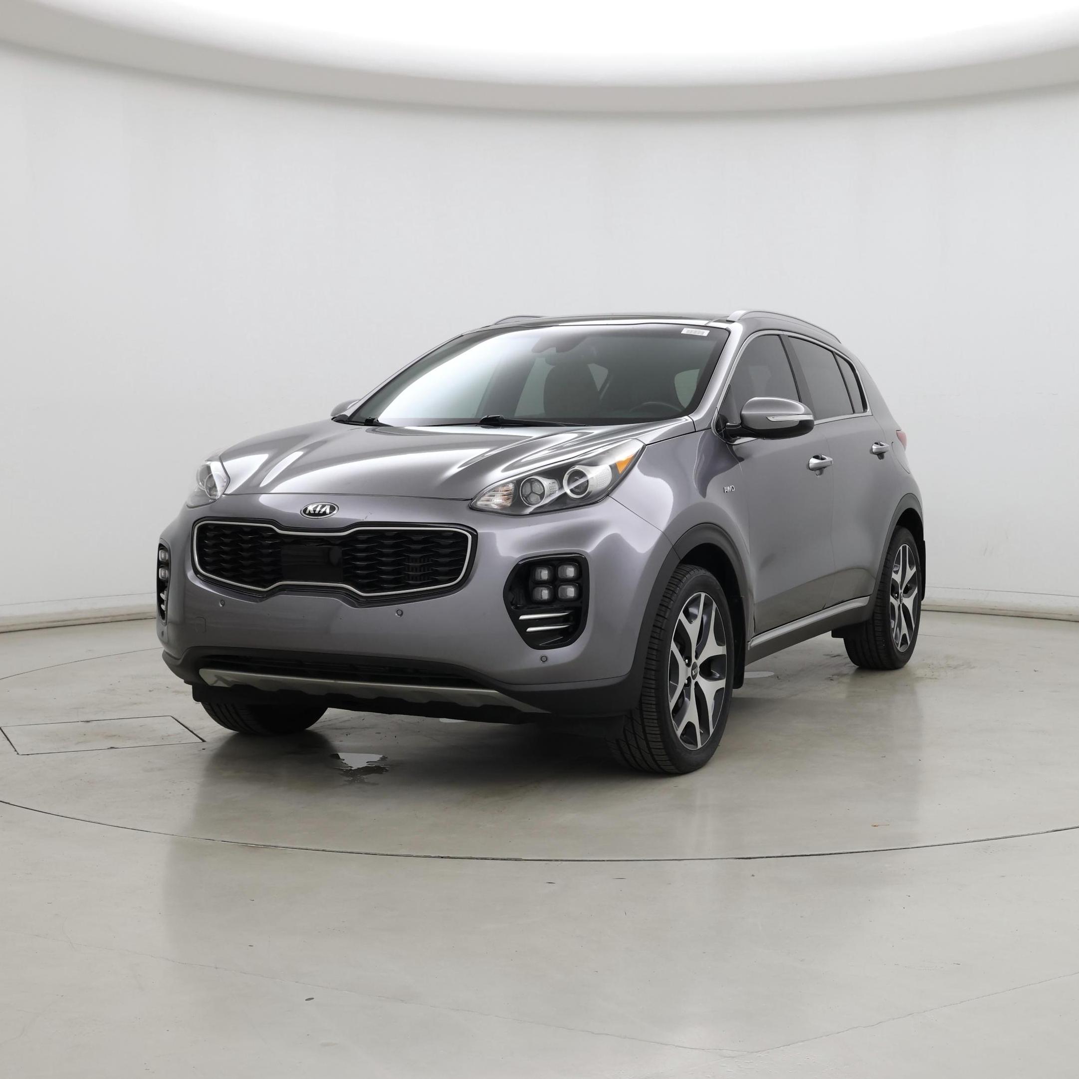 Thumbnail: 2017 Kia Sportage - 4