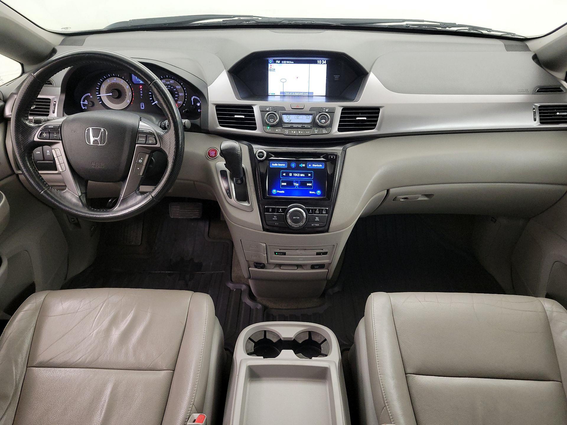 Thumbnail: 2014 Honda Odyssey - 9