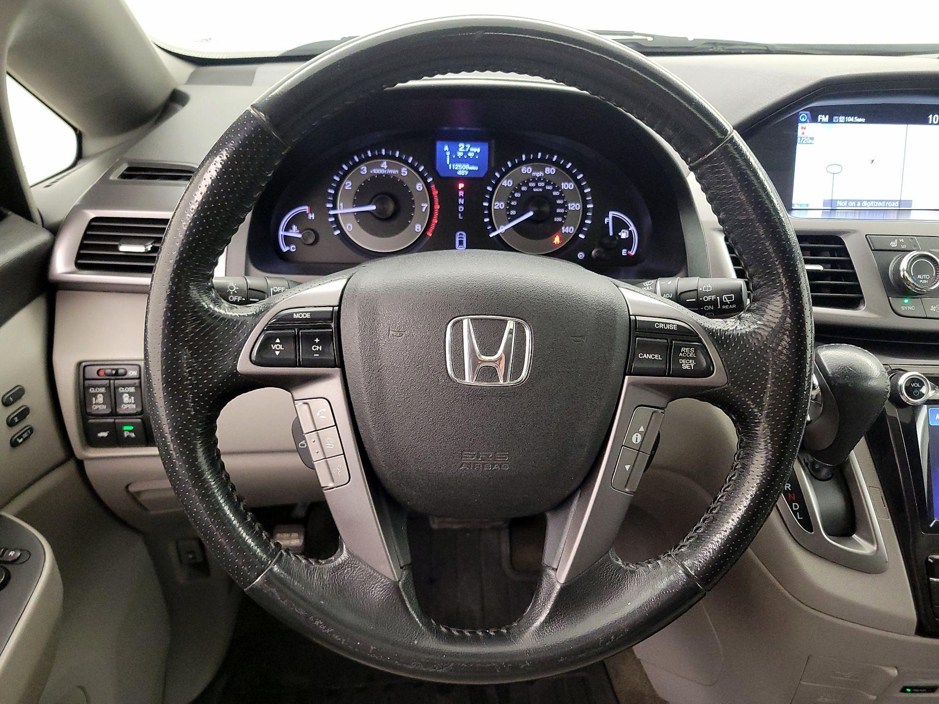 Thumbnail: 2014 Honda Odyssey - 10