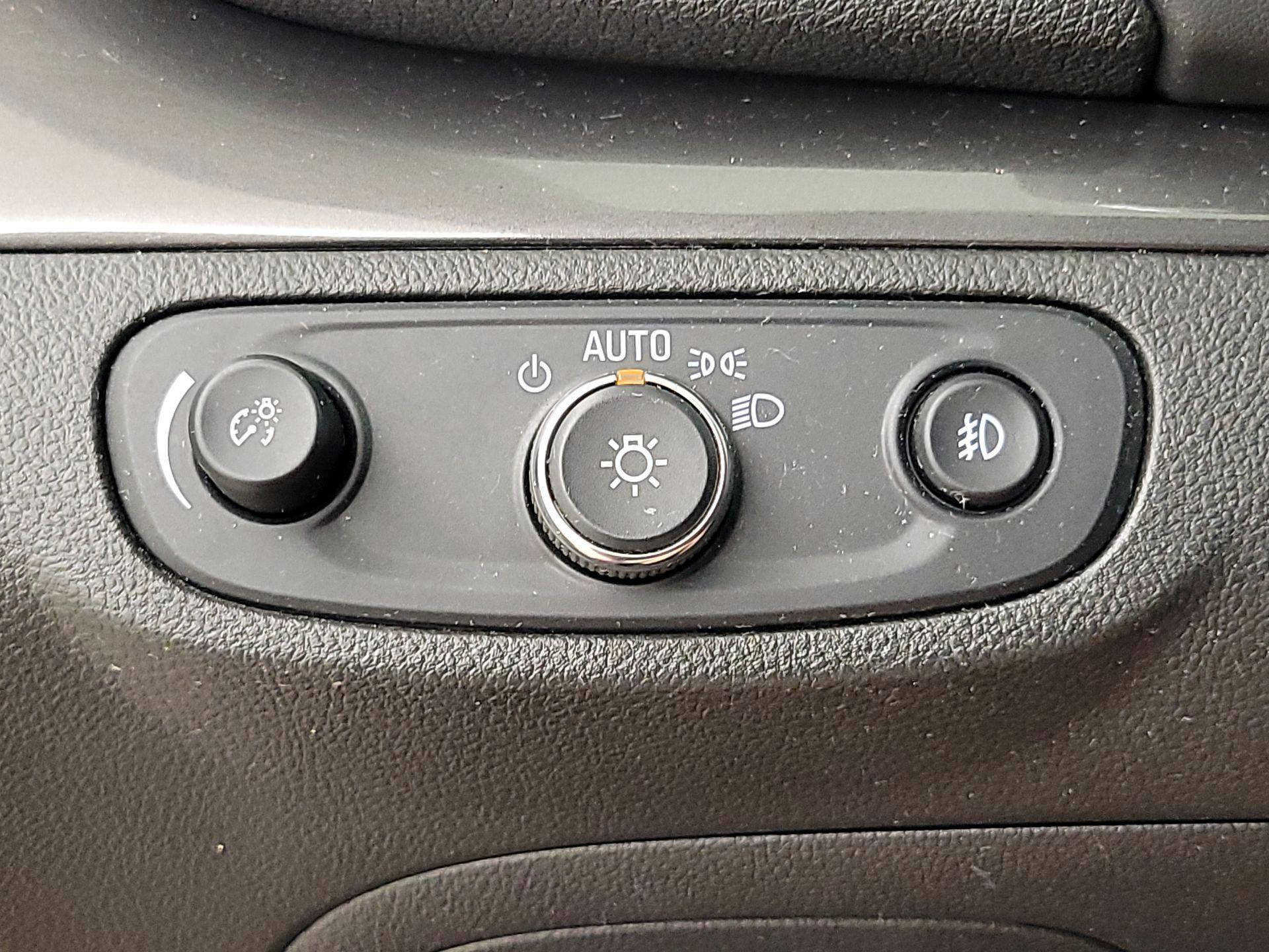 Thumbnail: 2017 Buick Encore - 13