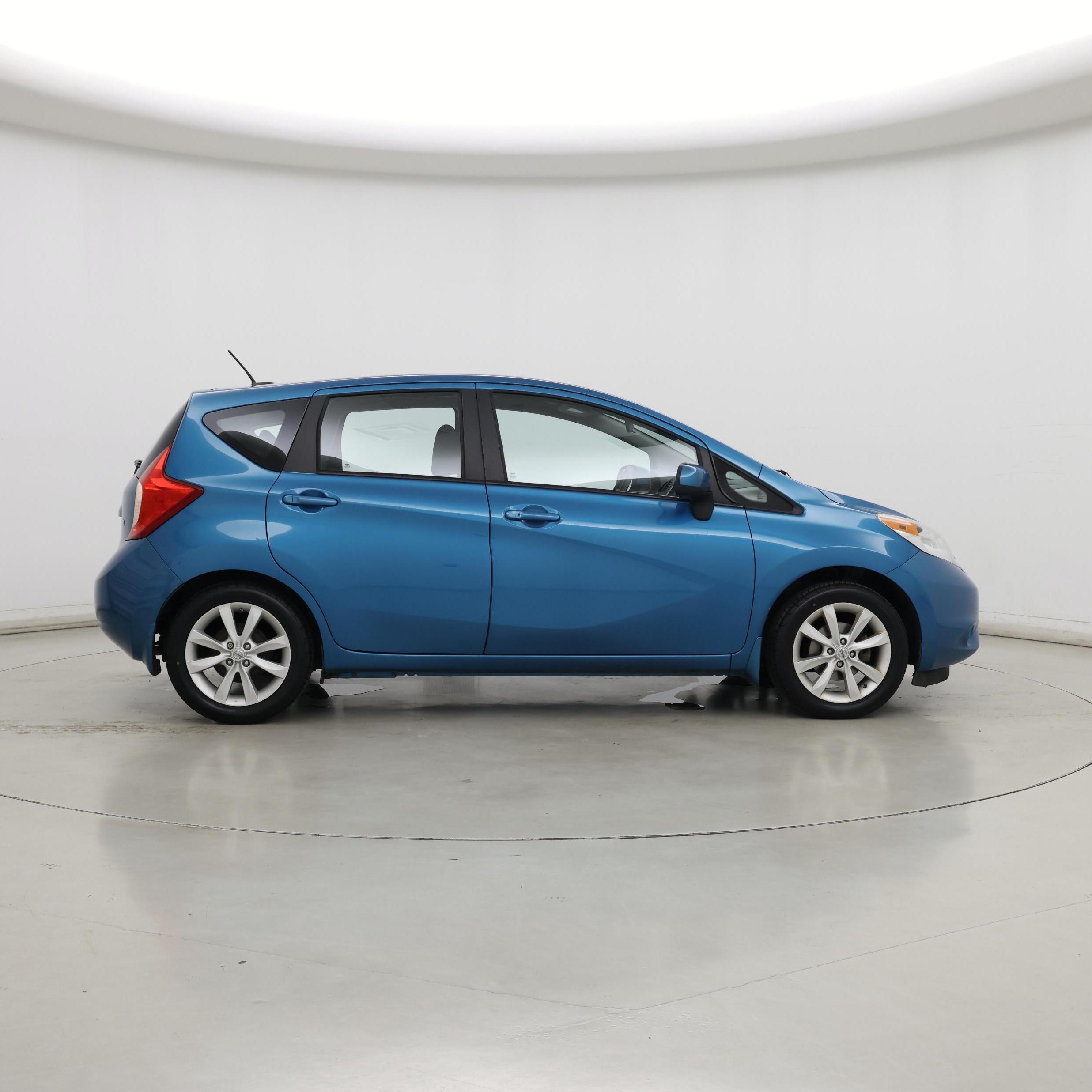 Thumbnail: 2014 Nissan Versa Note - 7