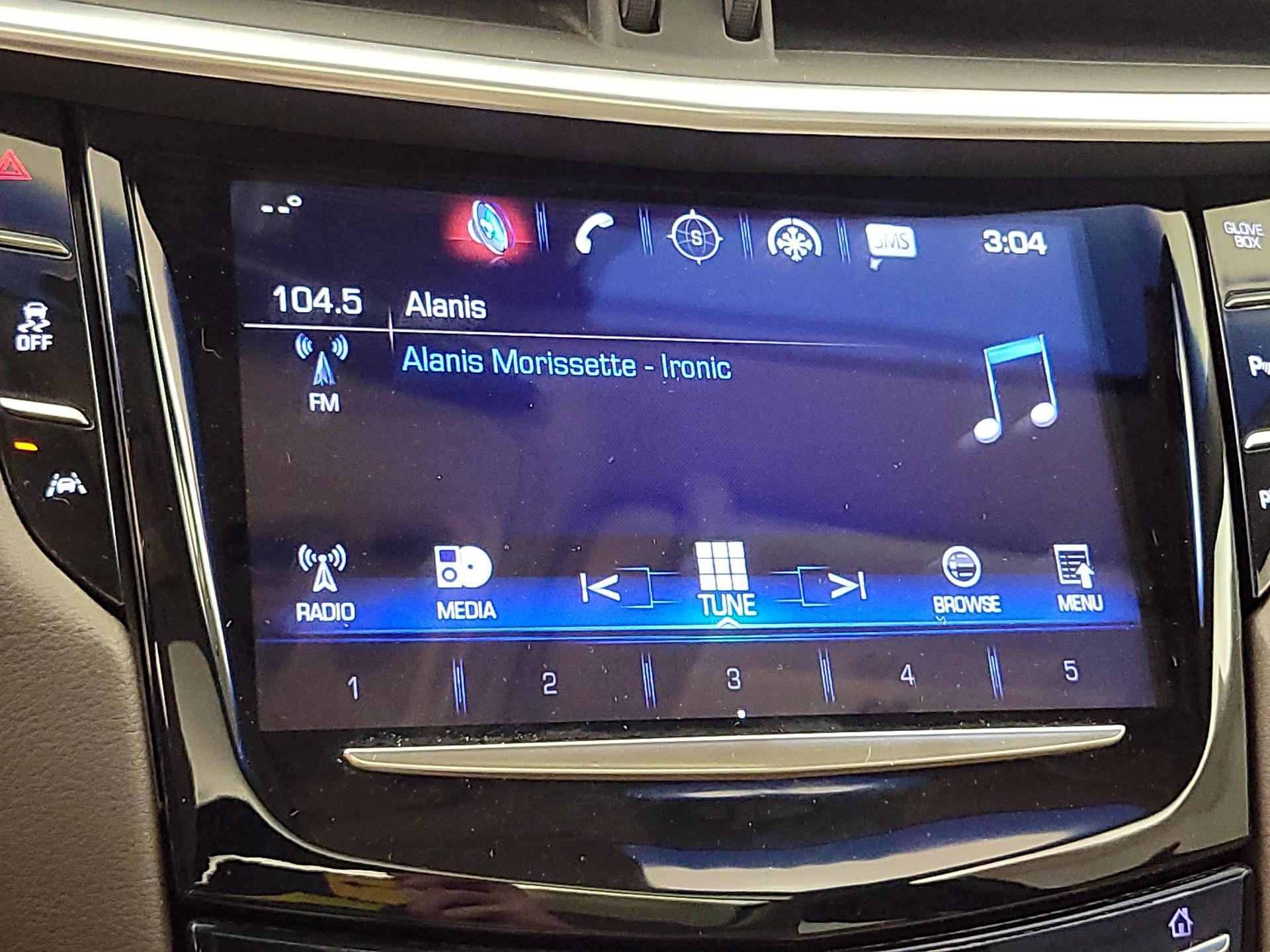 Thumbnail: 2016 Cadillac XTS - 16