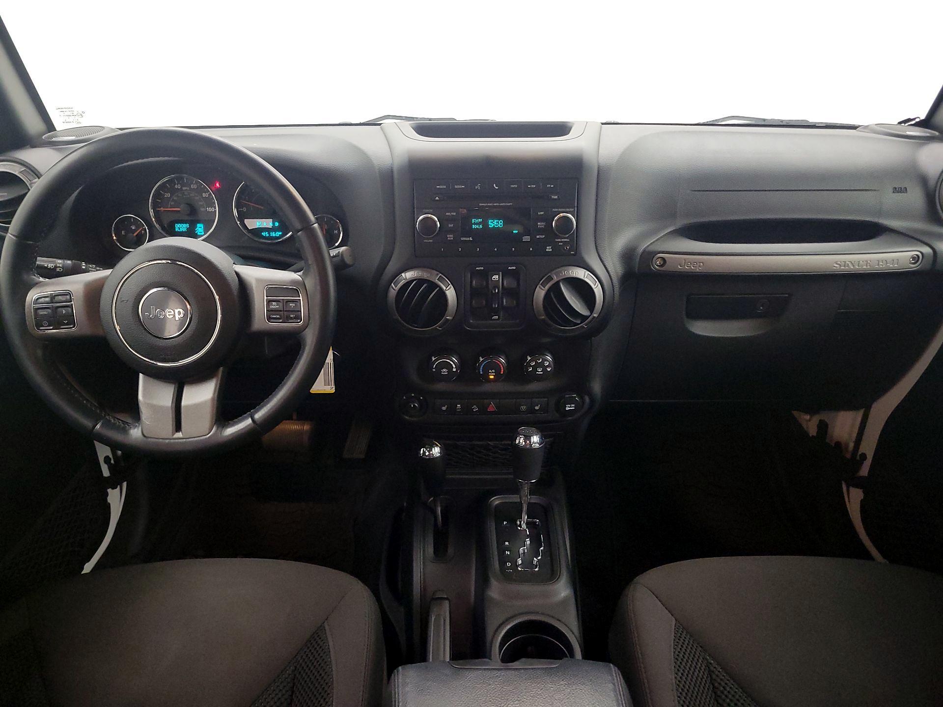 Thumbnail: 2017 Jeep Wrangler - 9