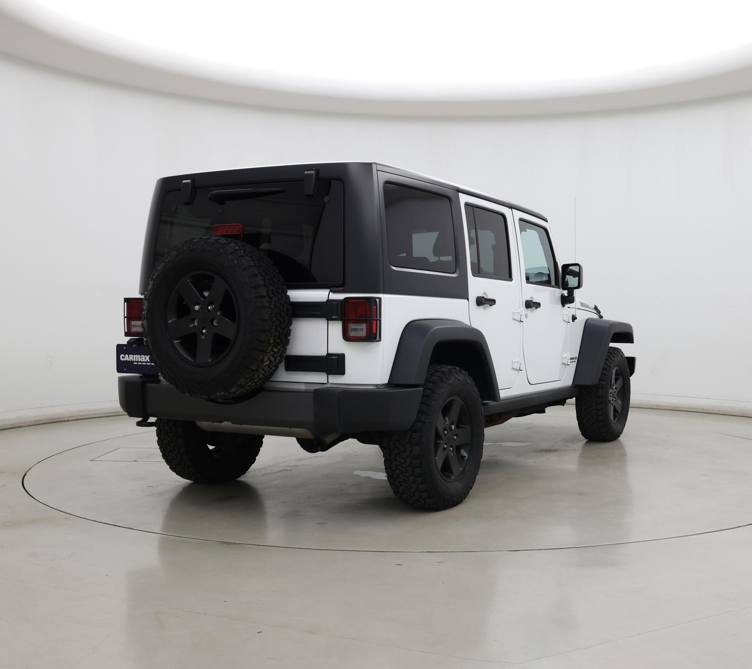 Thumbnail: 2017 Jeep Wrangler - 8