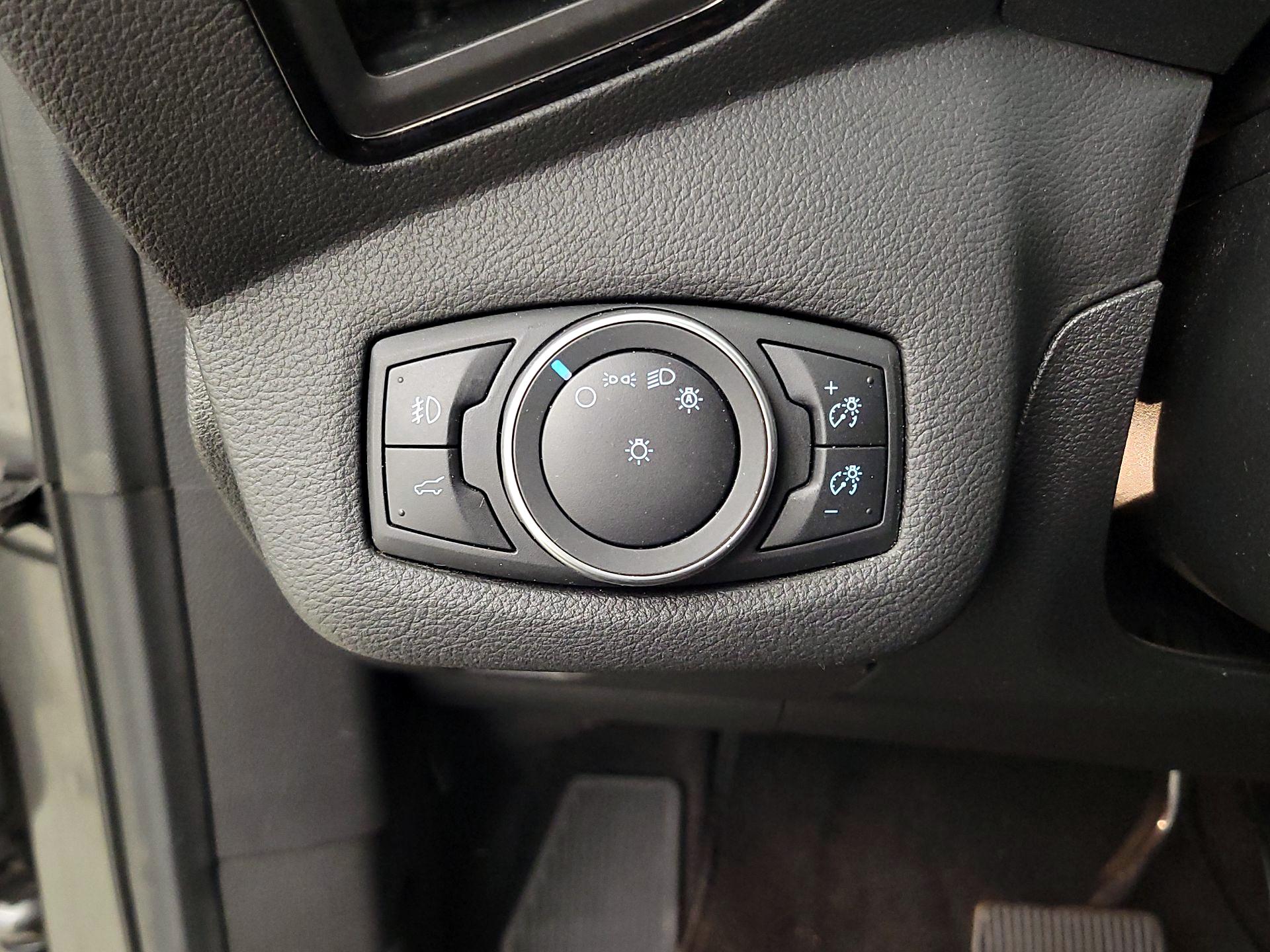 Thumbnail: 2018 Ford Escape - 13