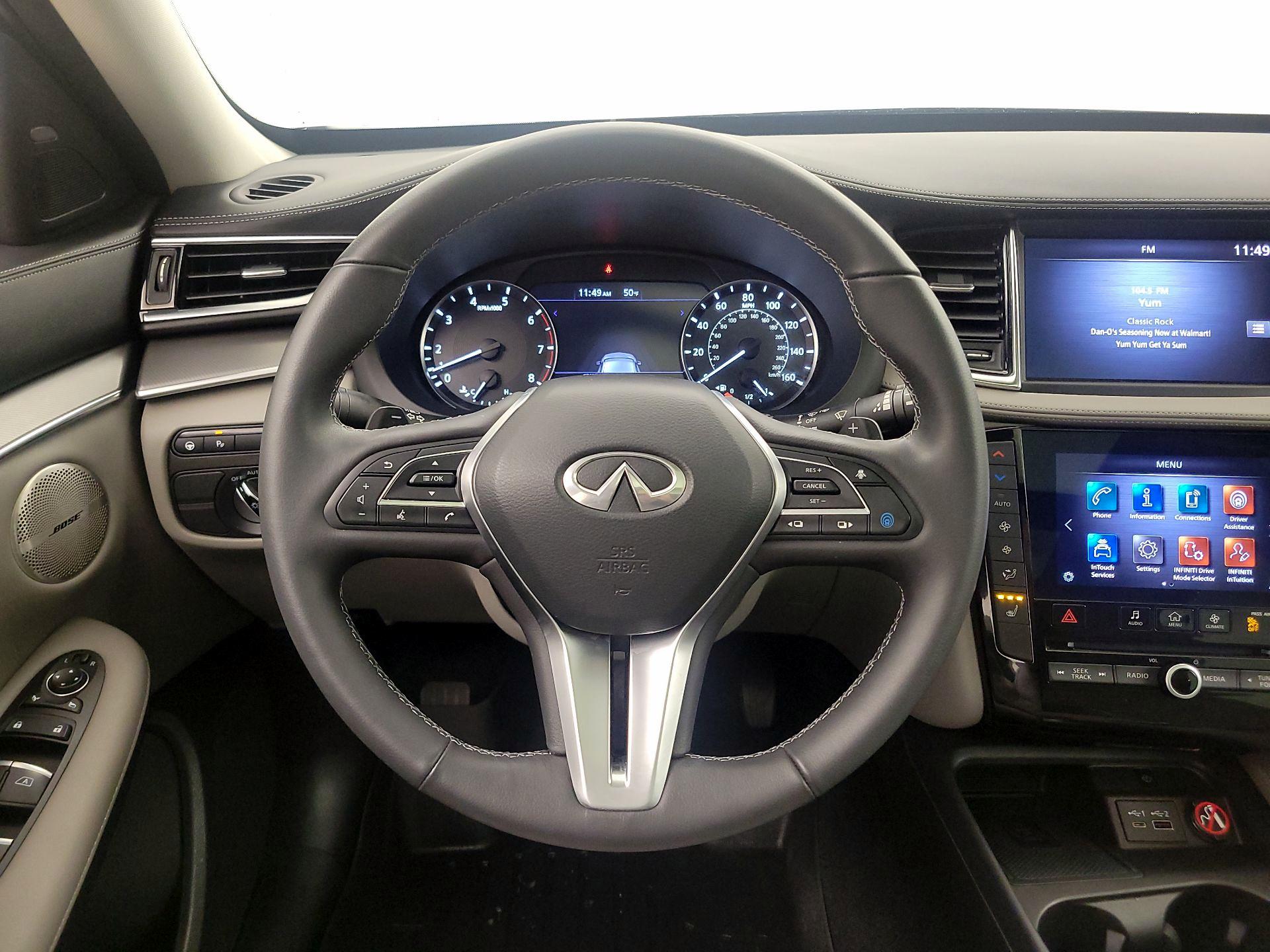 Thumbnail: 2023 INFINITI QX50 - 10