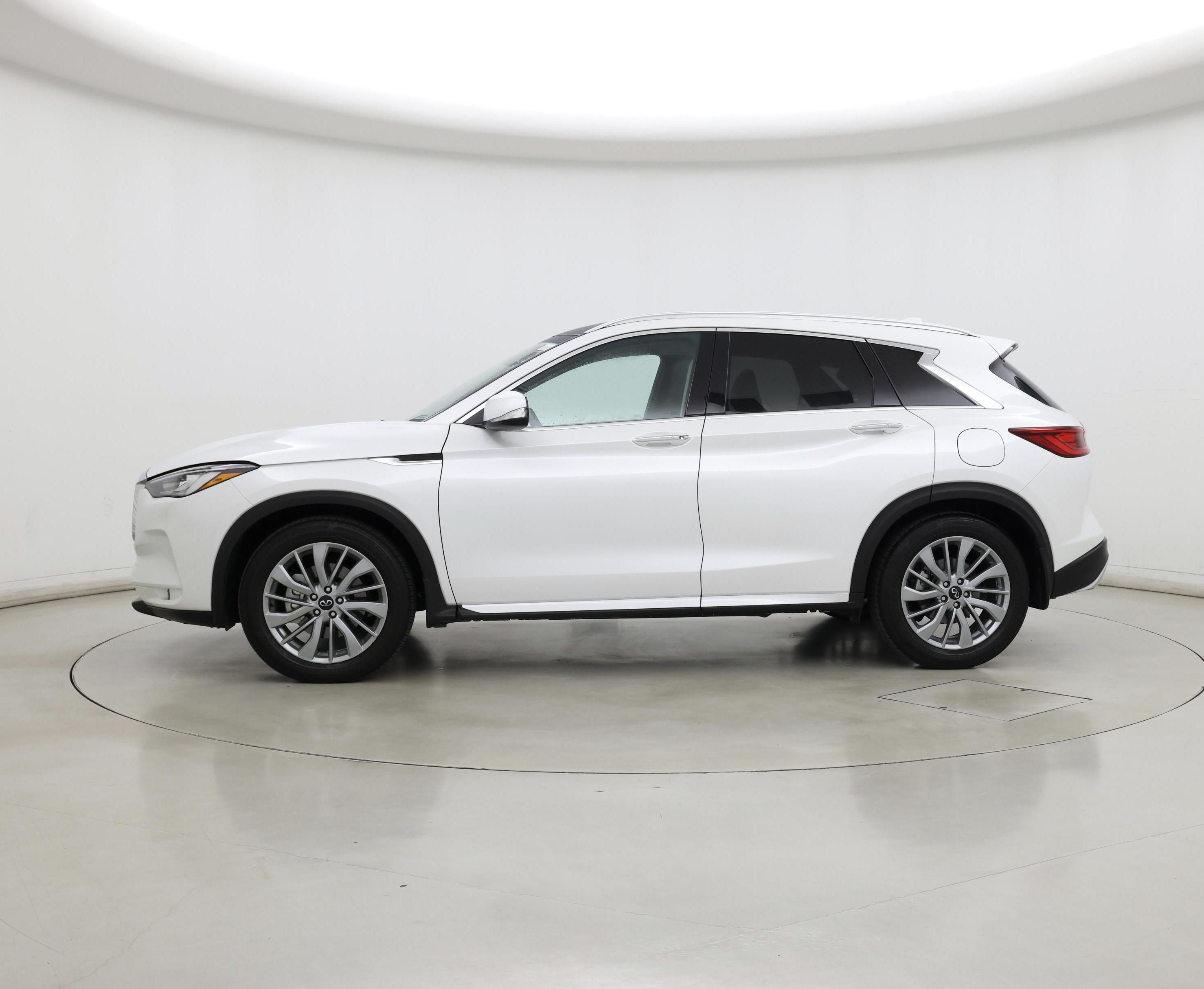 Thumbnail: 2023 INFINITI QX50 - 3