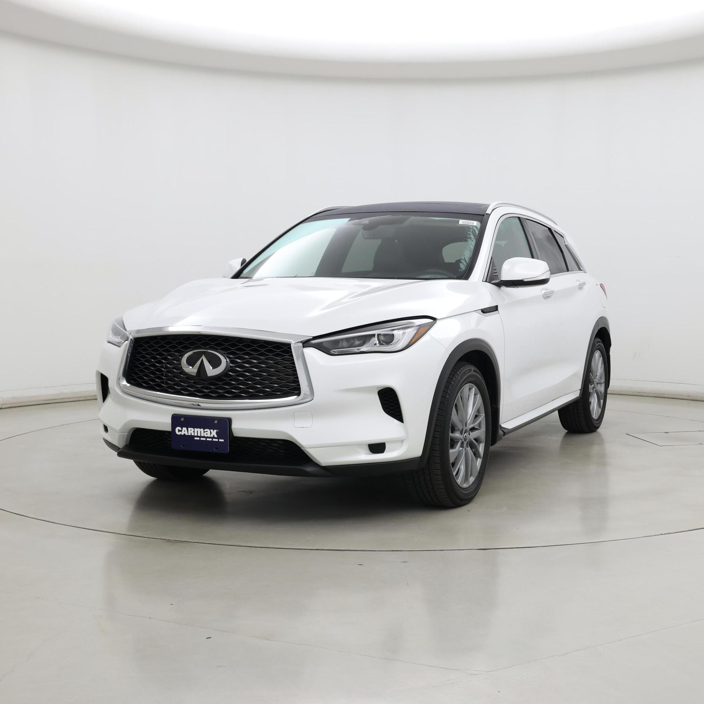 Thumbnail: 2023 INFINITI QX50 - 4