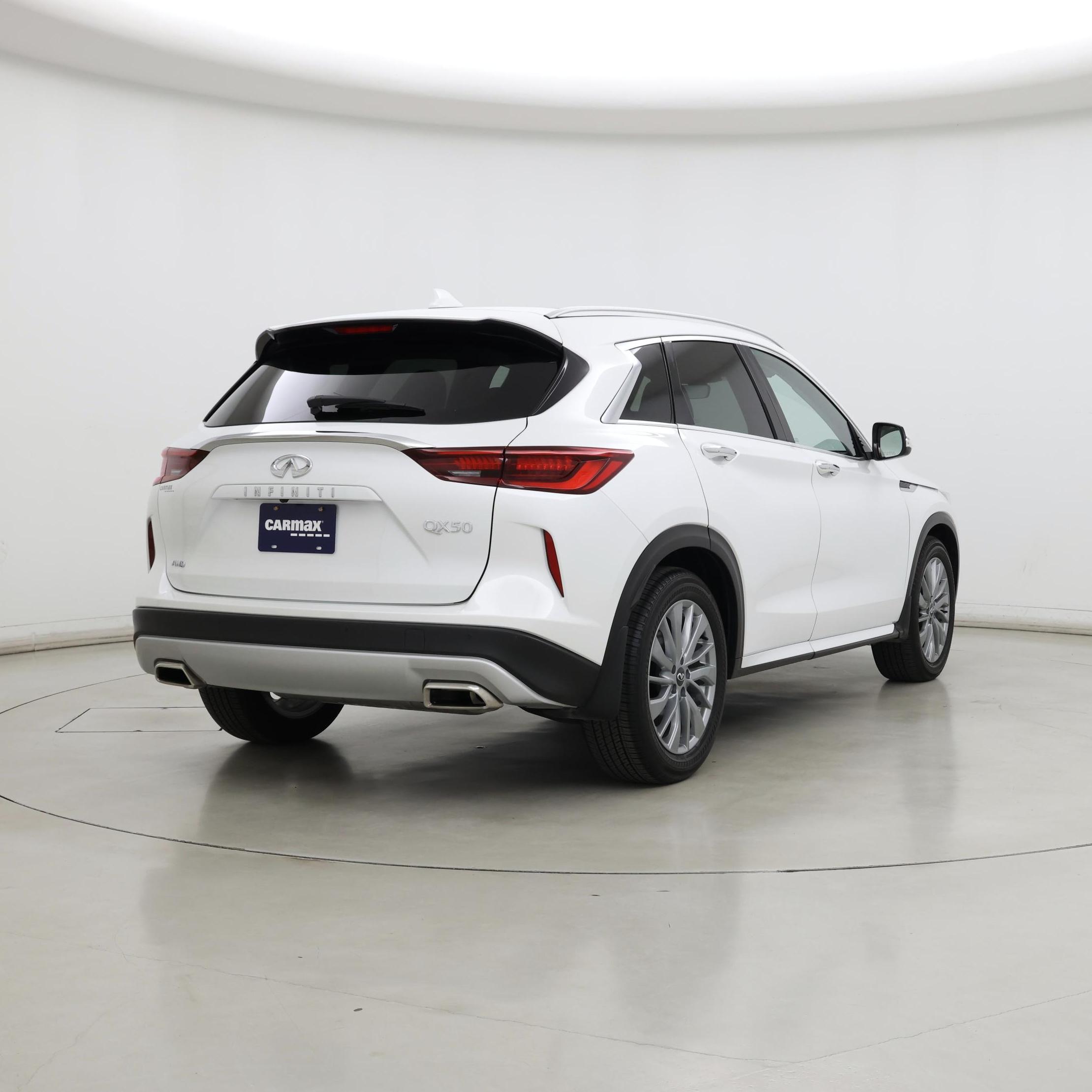Thumbnail: 2023 INFINITI QX50 - 8