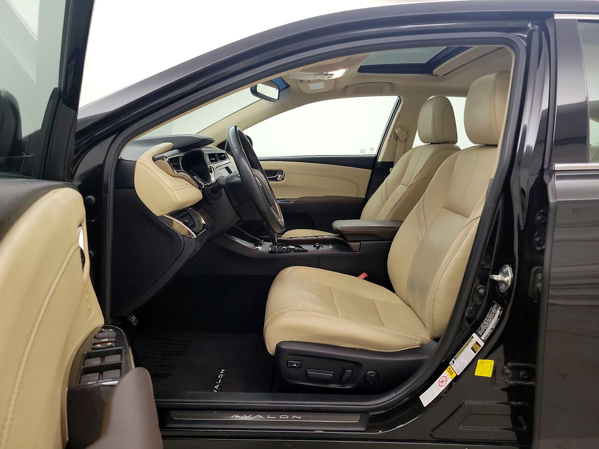 Thumbnail: 2014 Toyota Avalon - 11