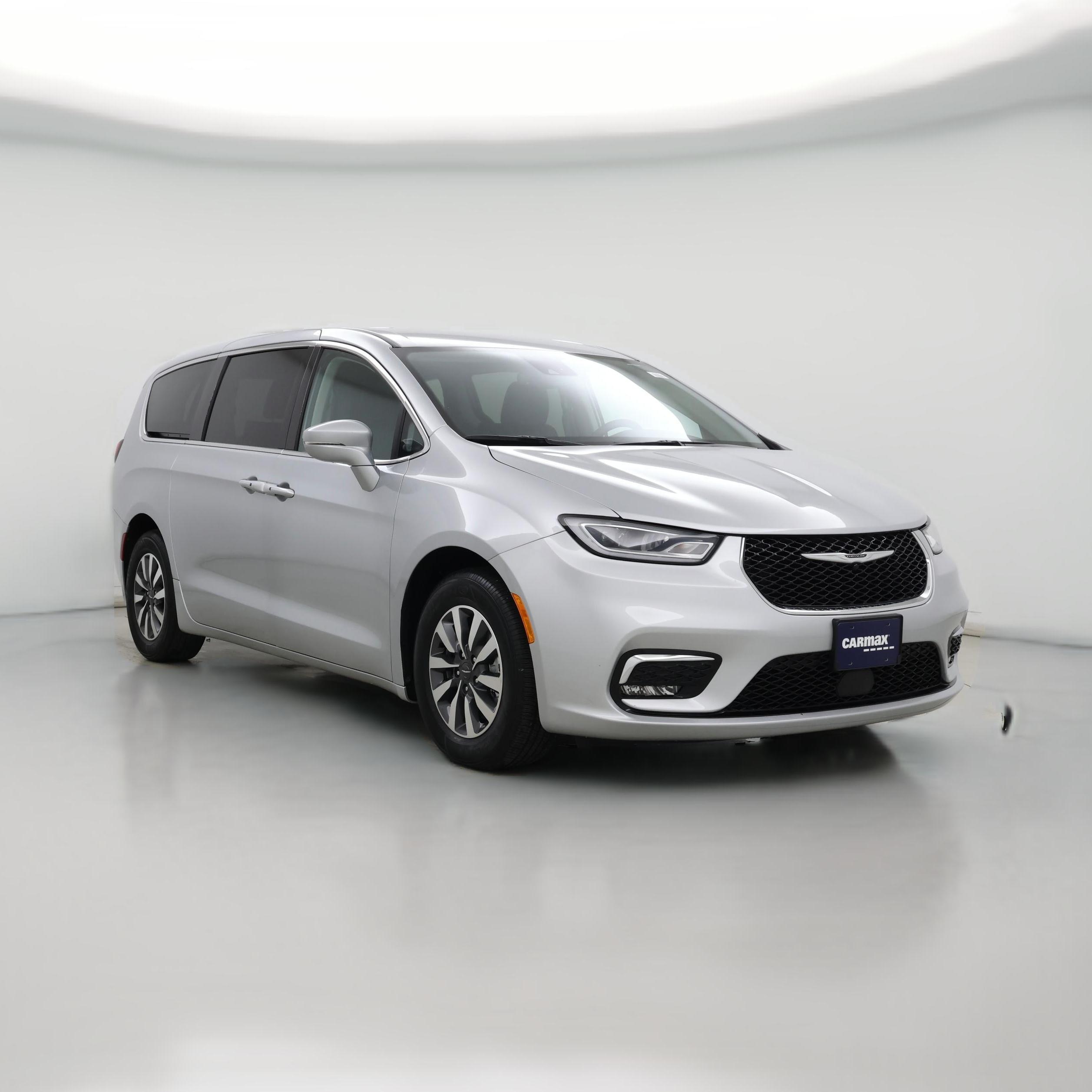 Thumbnail: 2022 Chrysler Pacifica - 1