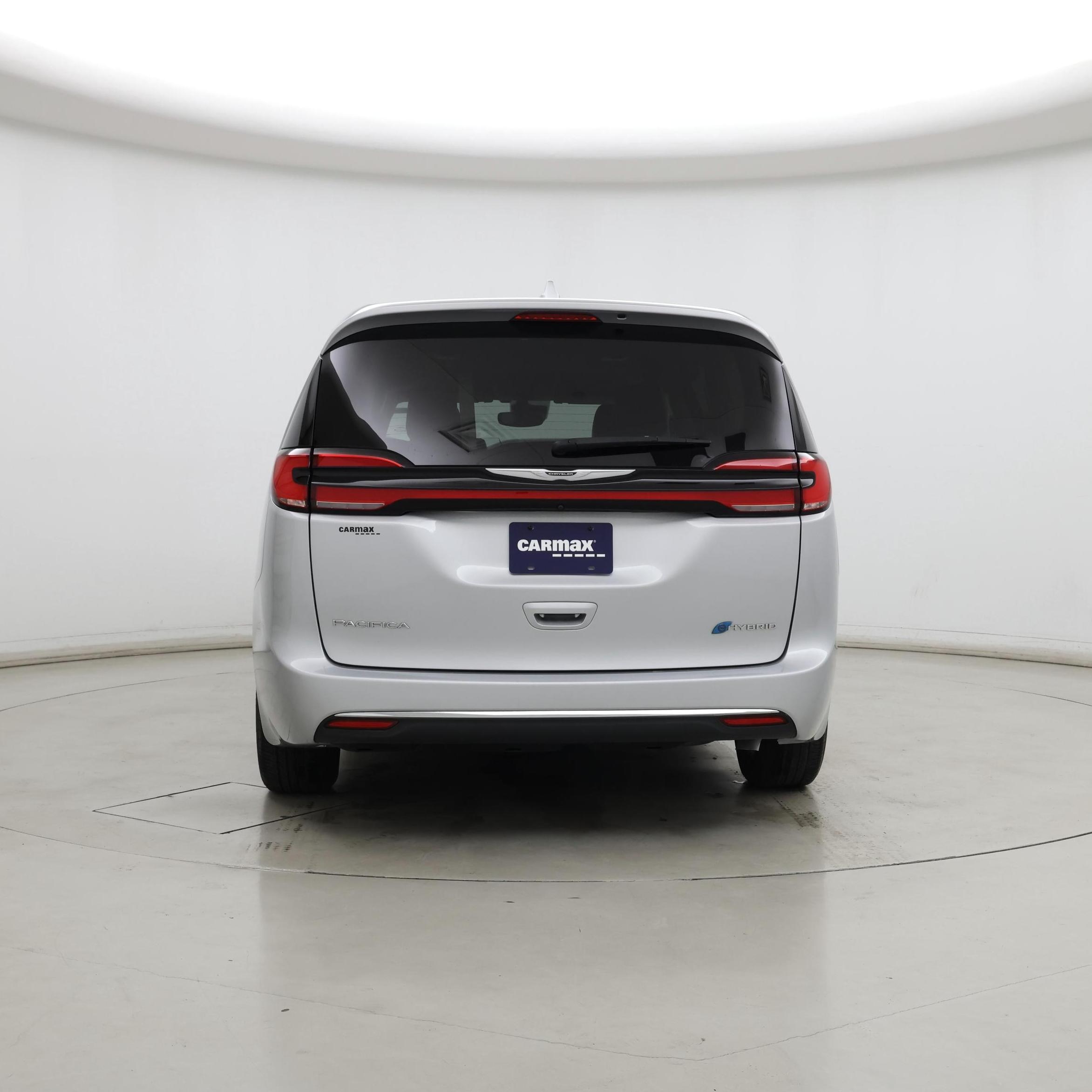 Thumbnail: 2022 Chrysler Pacifica - 6
