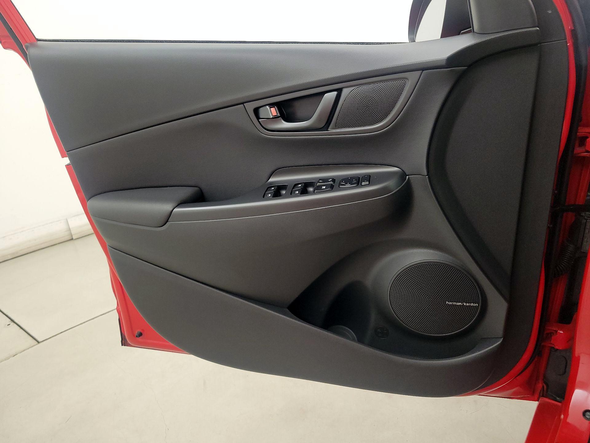 Thumbnail: 2022 Hyundai Kona - 12