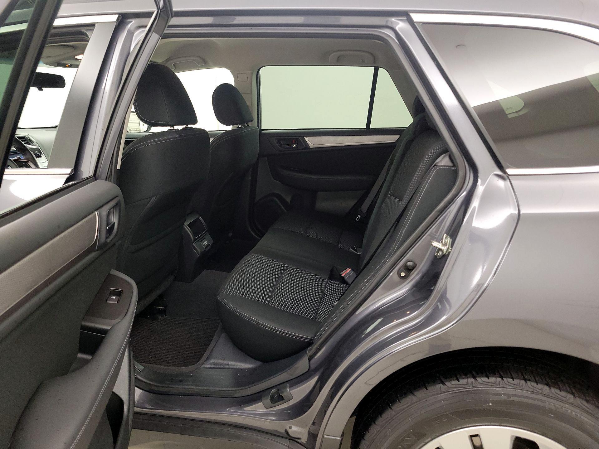 Thumbnail: 2018 Subaru Outback - 19