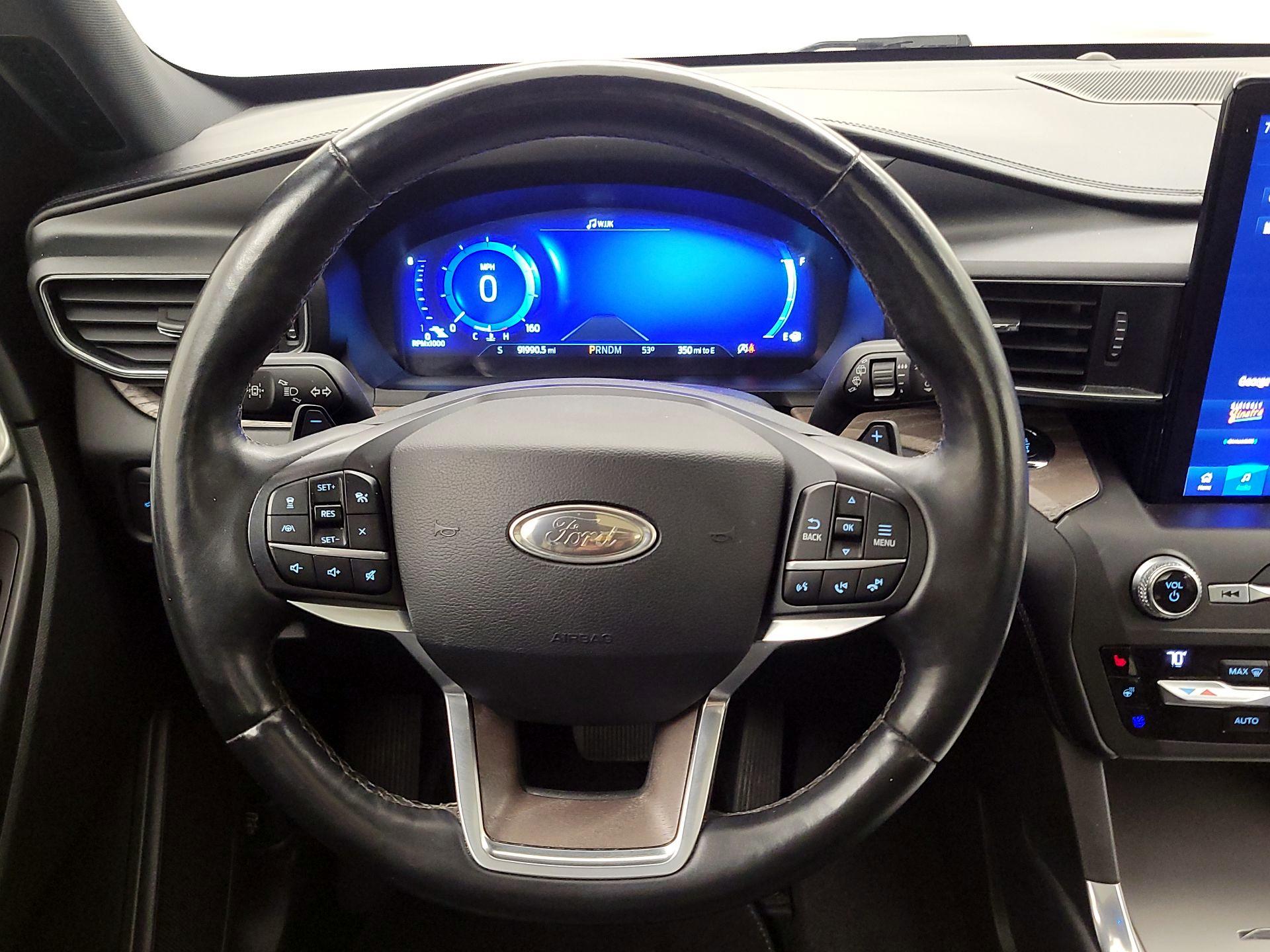 Thumbnail: 2020 Ford Explorer - 10