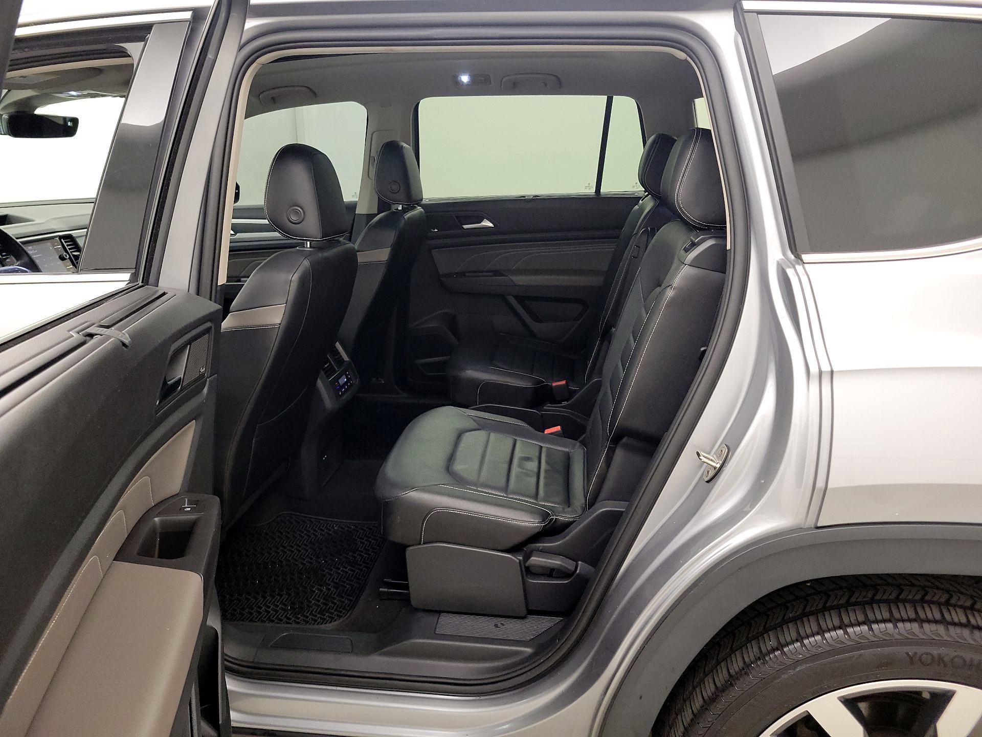 Thumbnail: 2022 Volkswagen Atlas - 20