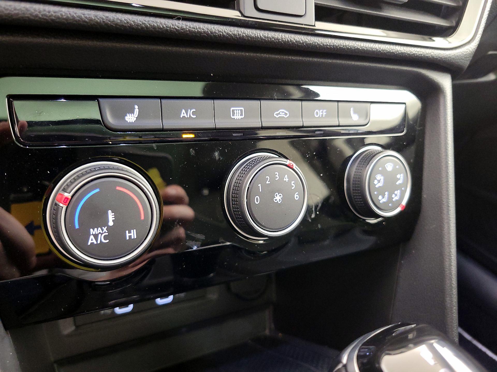 Thumbnail: 2023 Volkswagen Taos - 16