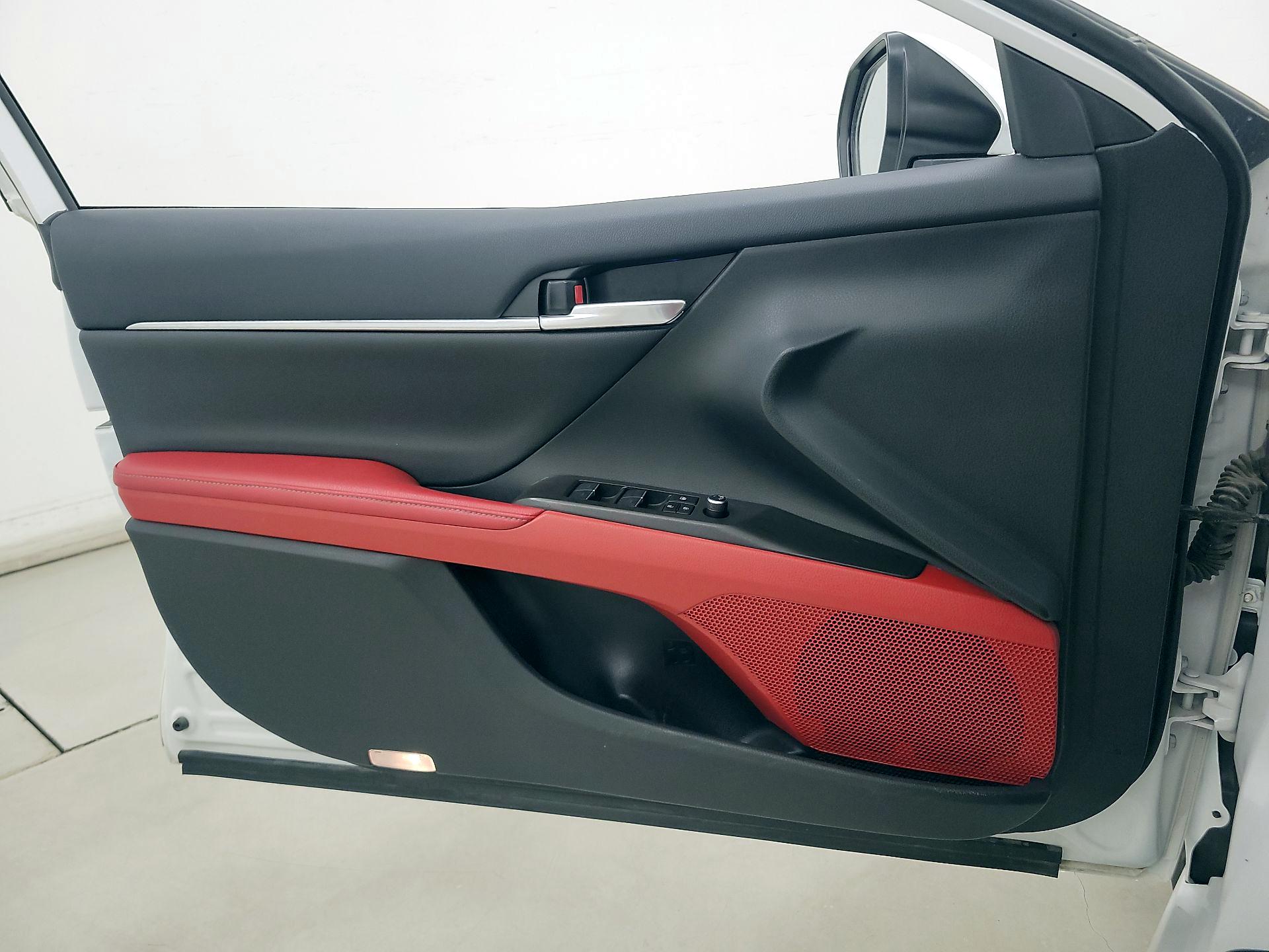 Thumbnail: 2024 Toyota Camry - 12