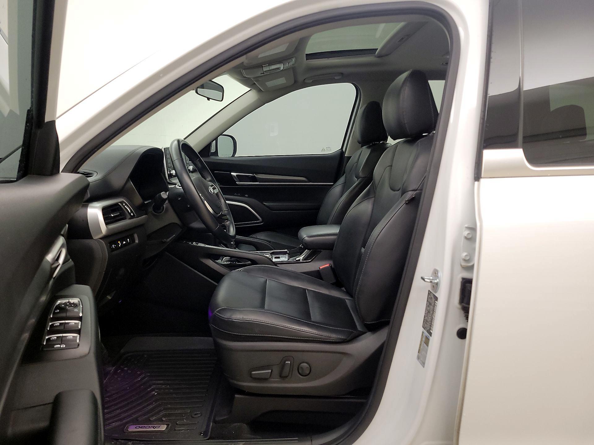 Thumbnail: 2020 Kia Telluride - 11