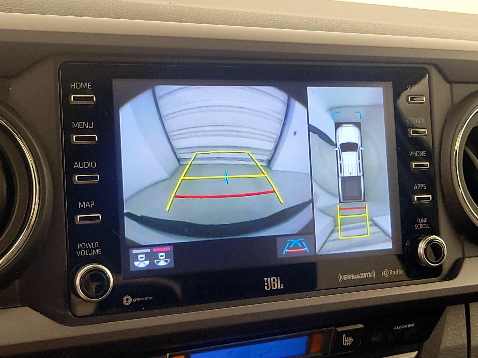 Thumbnail: 2023 Toyota Tacoma - 15