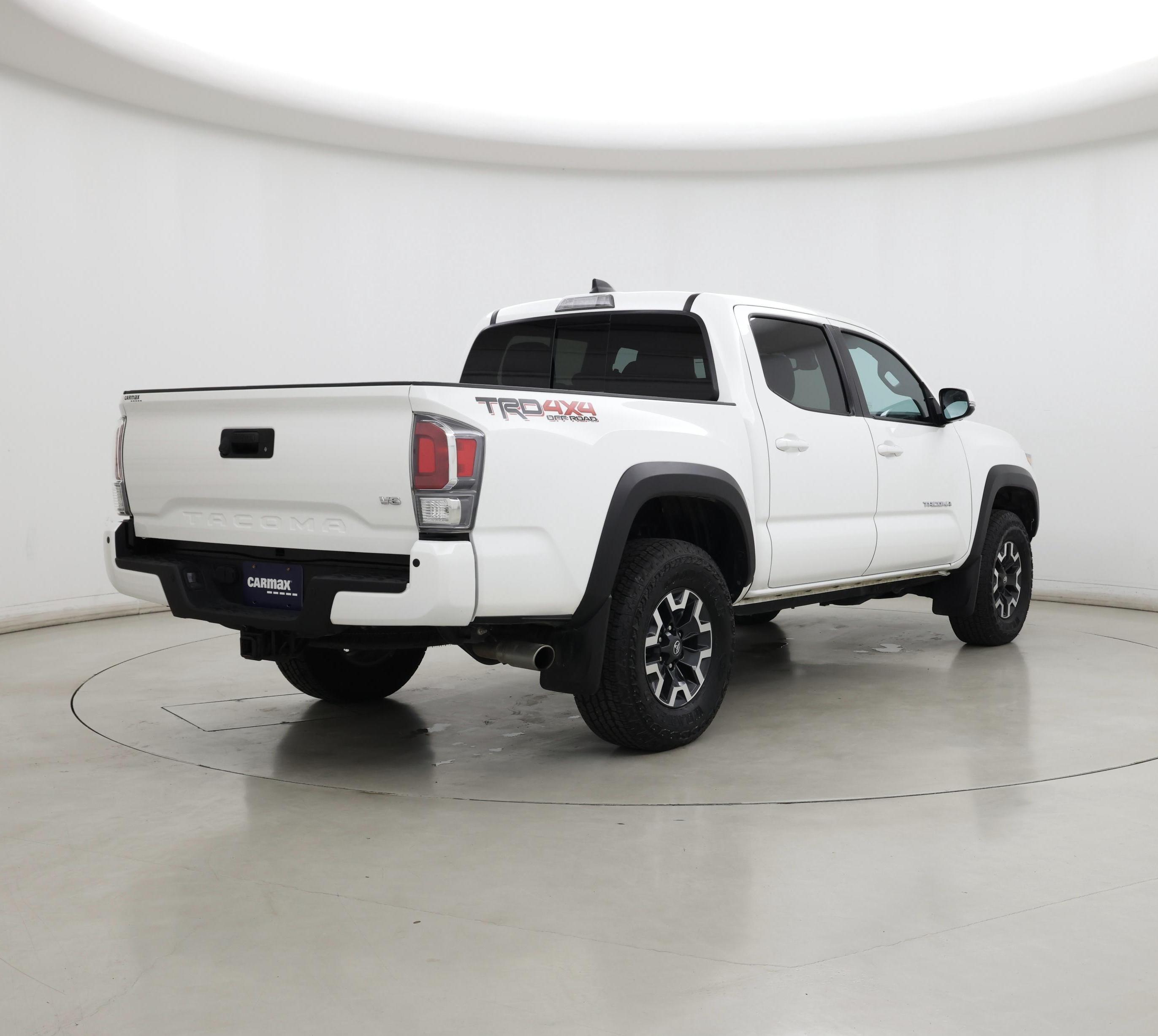 Thumbnail: 2023 Toyota Tacoma - 8