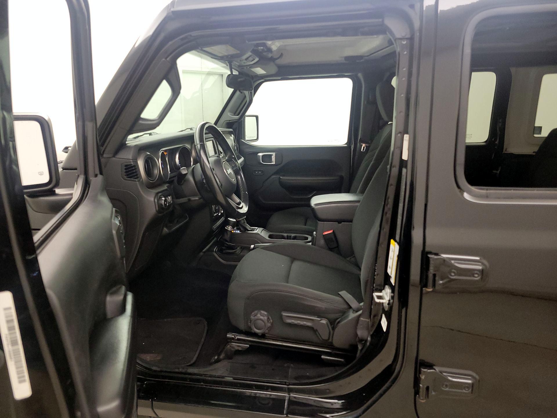 Thumbnail: 2020 Jeep Wrangler - 11