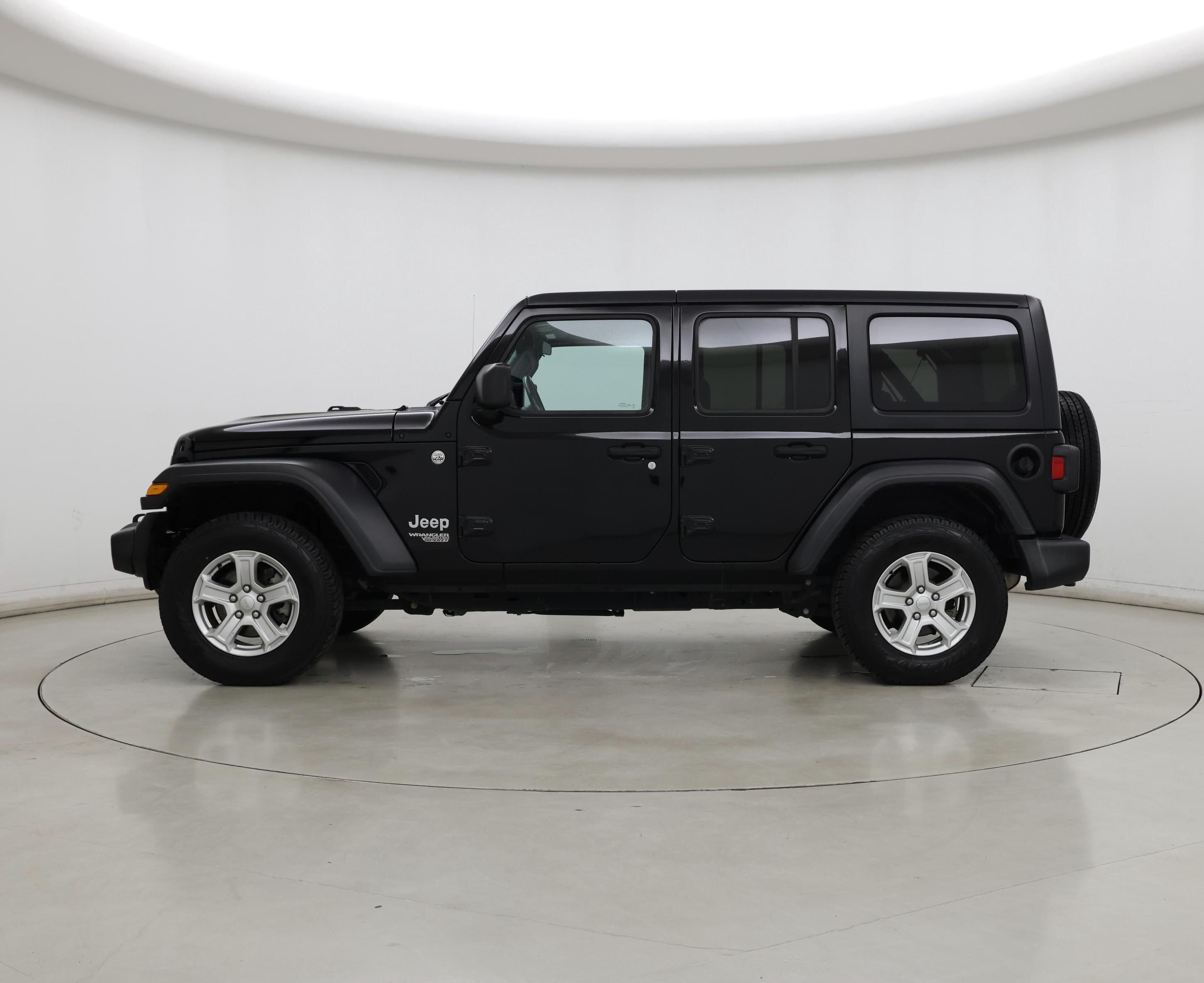 Thumbnail: 2020 Jeep Wrangler - 3