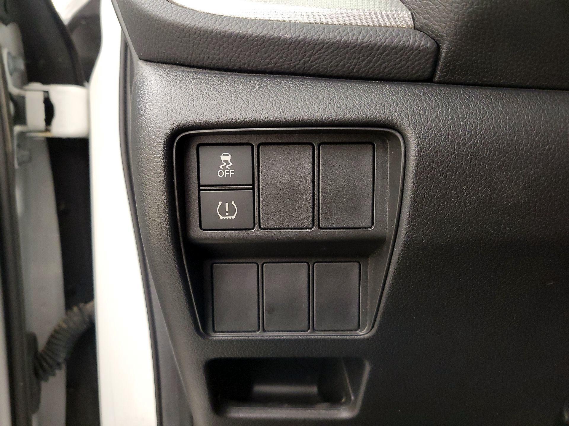 Thumbnail: 2019 Honda CR-V - 13