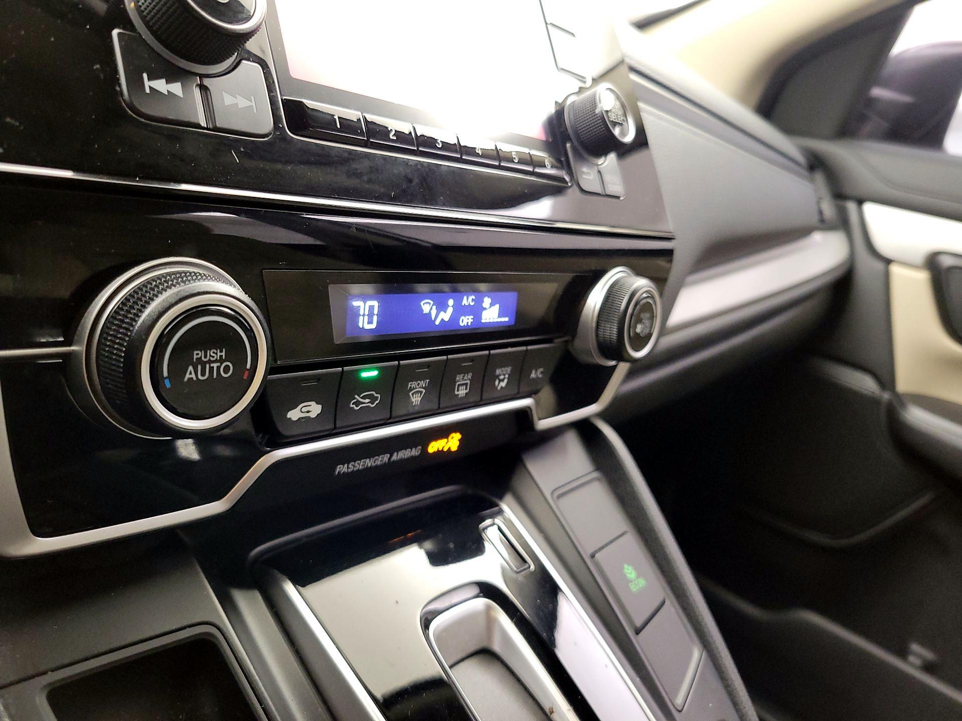 Thumbnail: 2019 Honda CR-V - 16