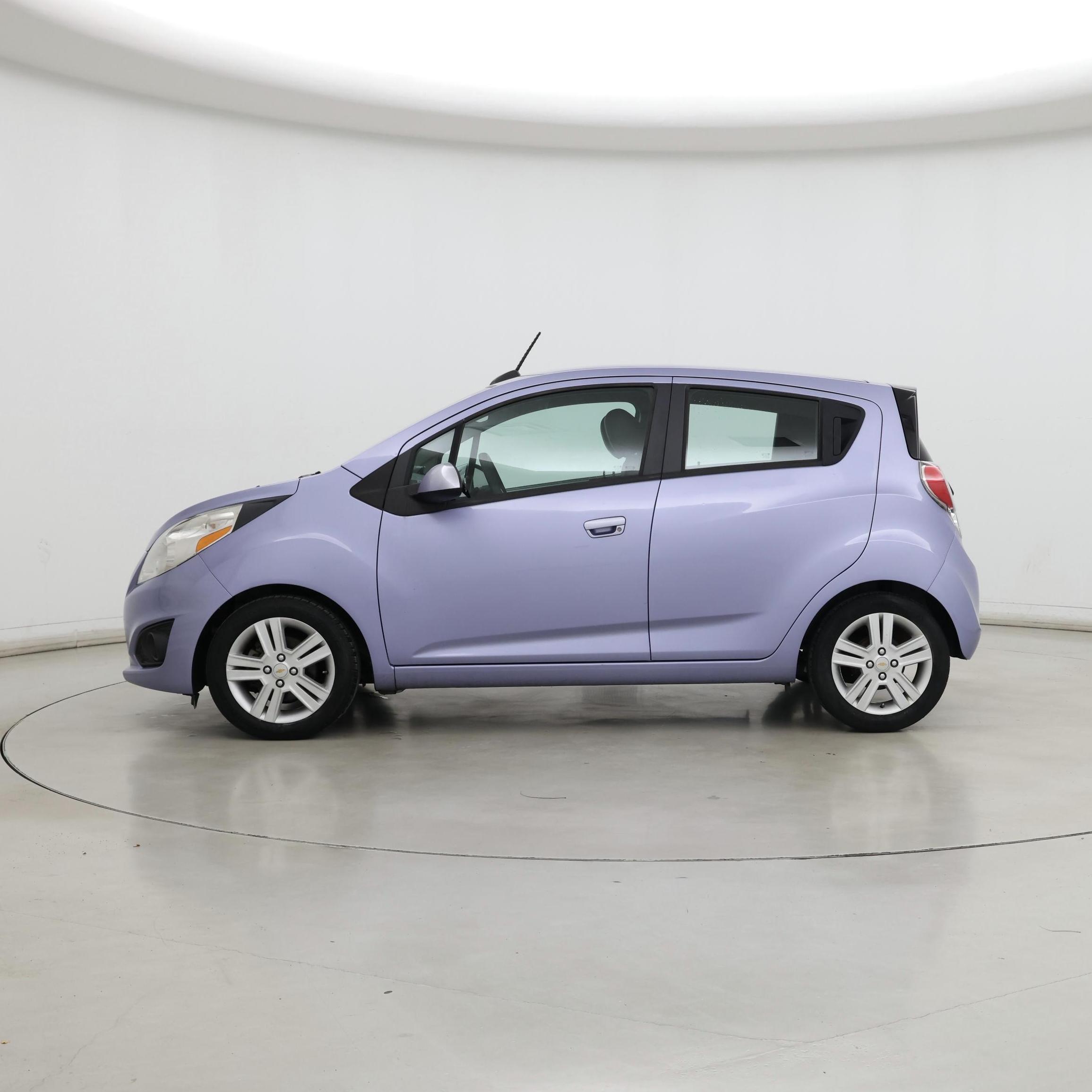 Thumbnail: 2015 Chevrolet Spark - 3