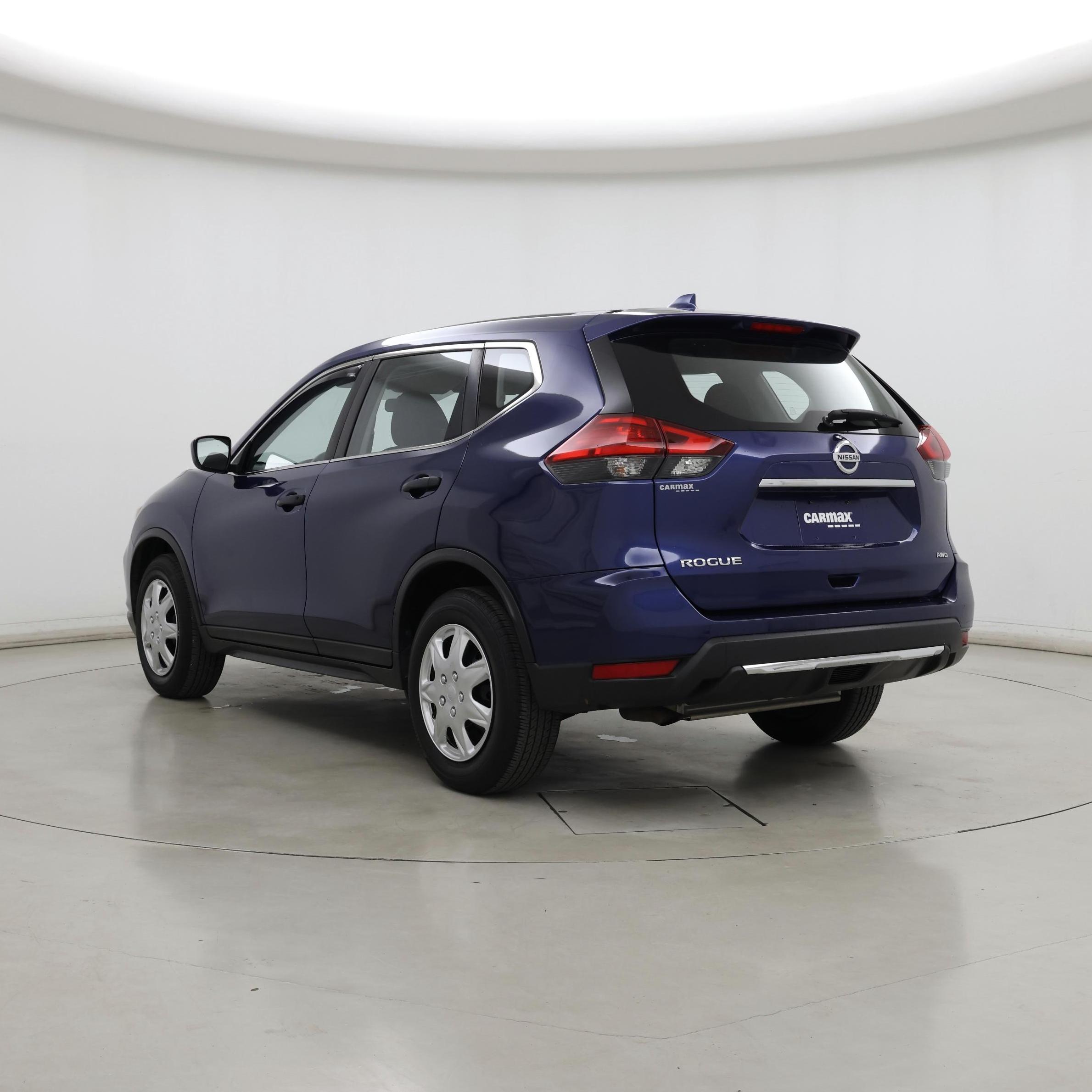 Thumbnail: 2017 Nissan Rogue - 2