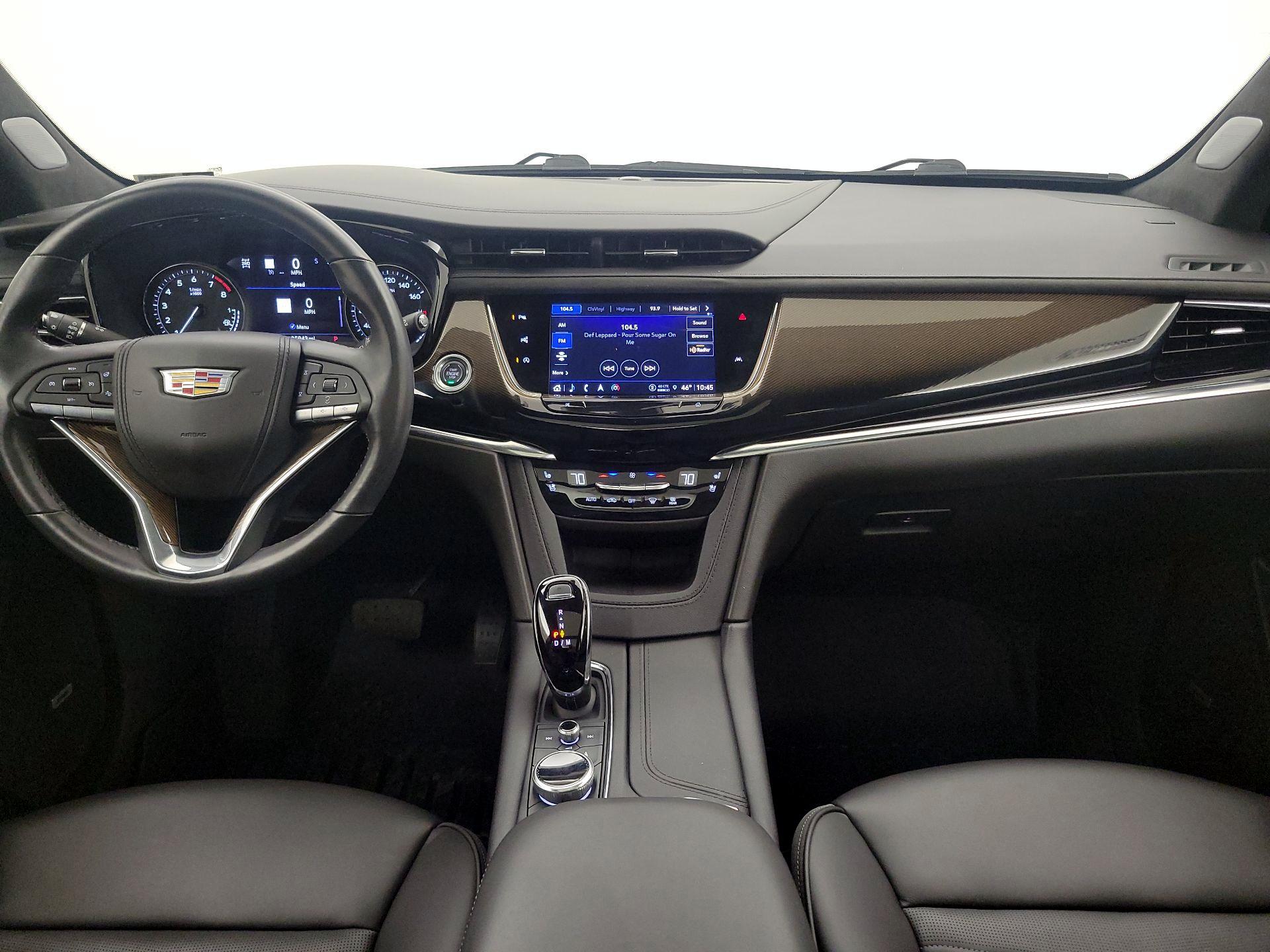 Thumbnail: 2023 Cadillac XT6 - 9