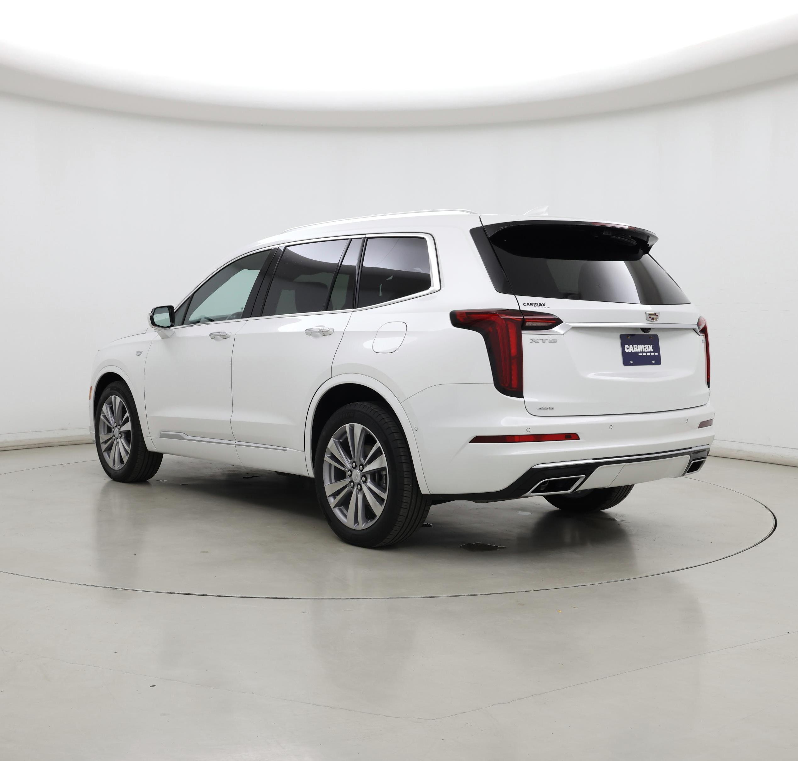 Thumbnail: 2023 Cadillac XT6 - 2