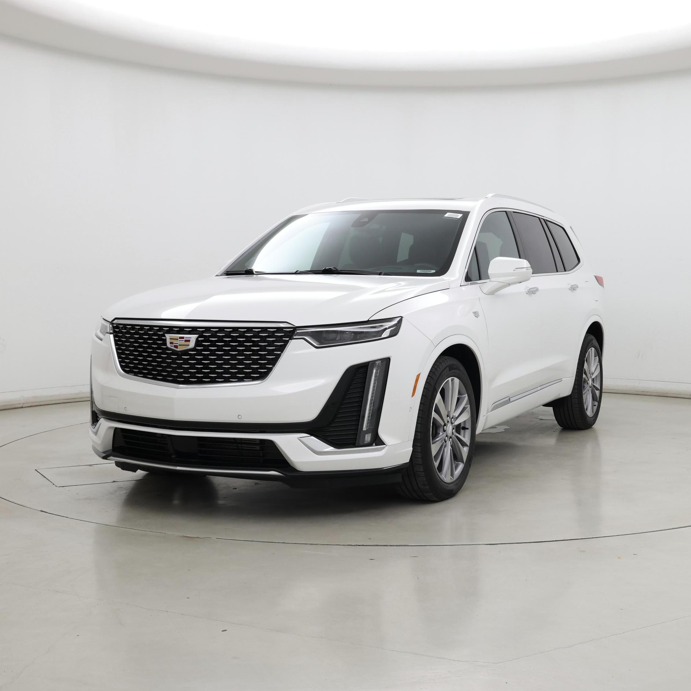 Thumbnail: 2023 Cadillac XT6 - 4