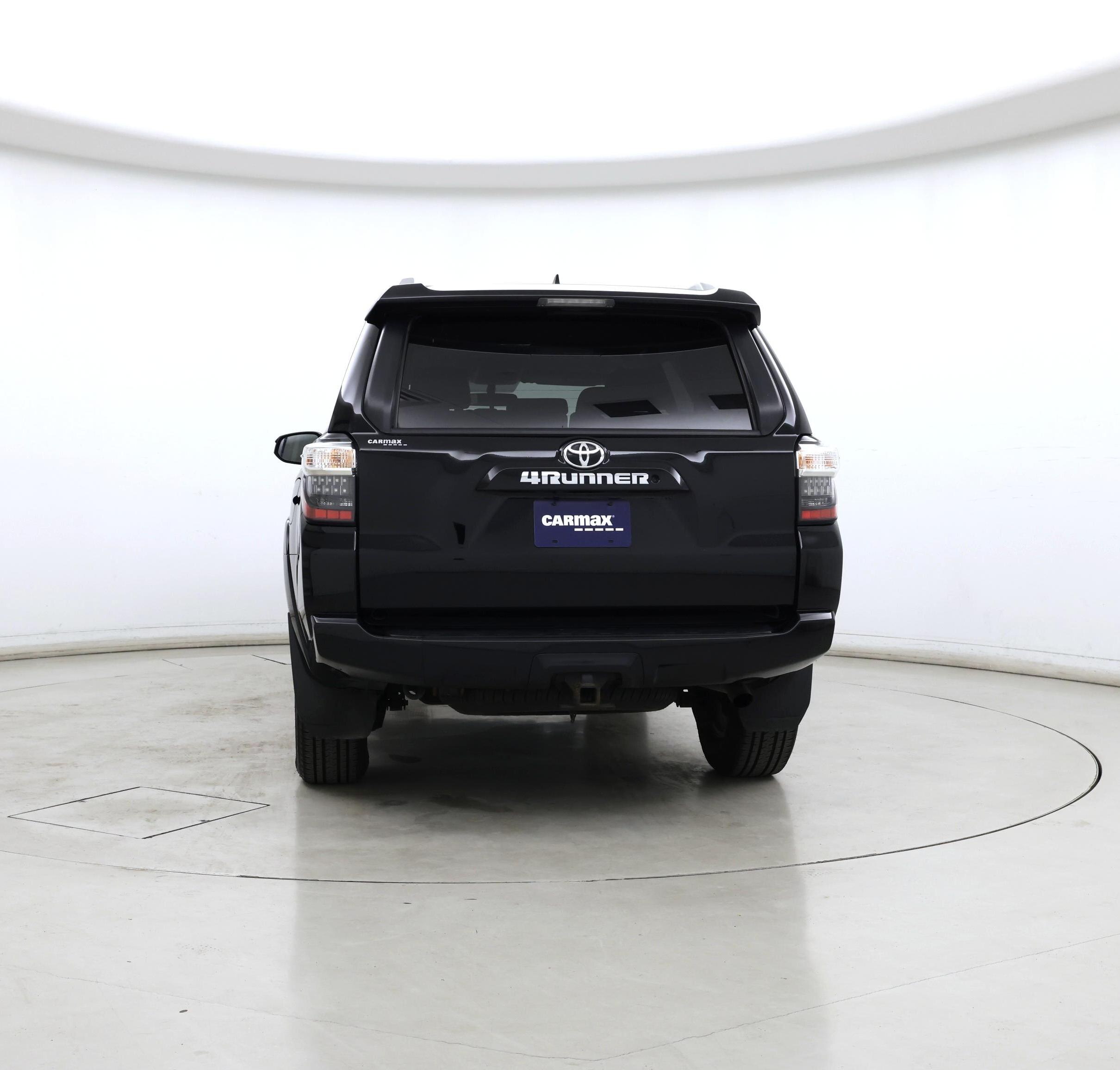 Thumbnail: 2015 Toyota 4Runner - 6