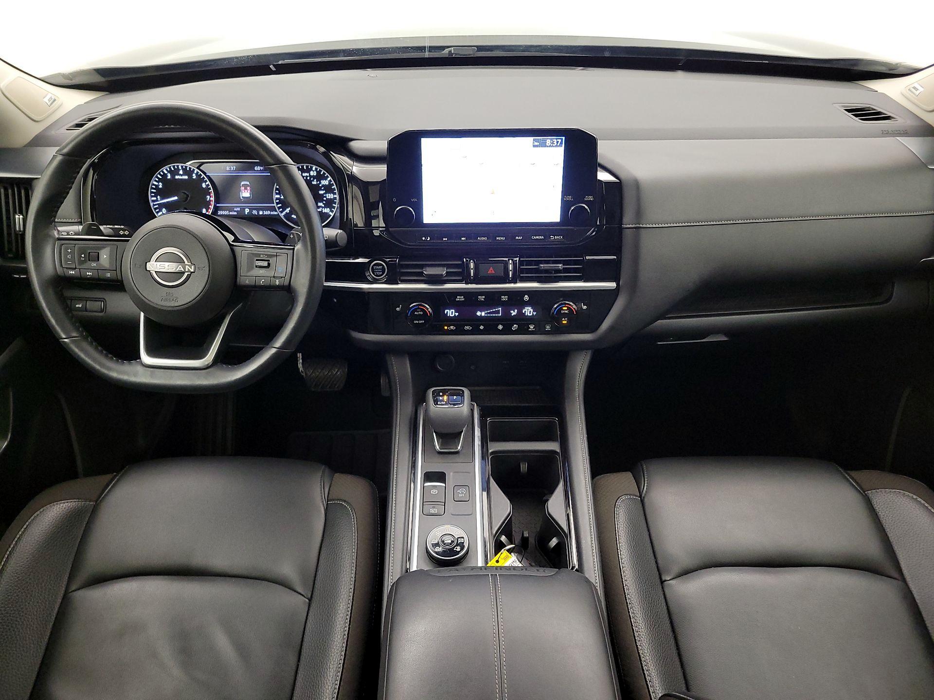 Thumbnail: 2023 Nissan Pathfinder - 9