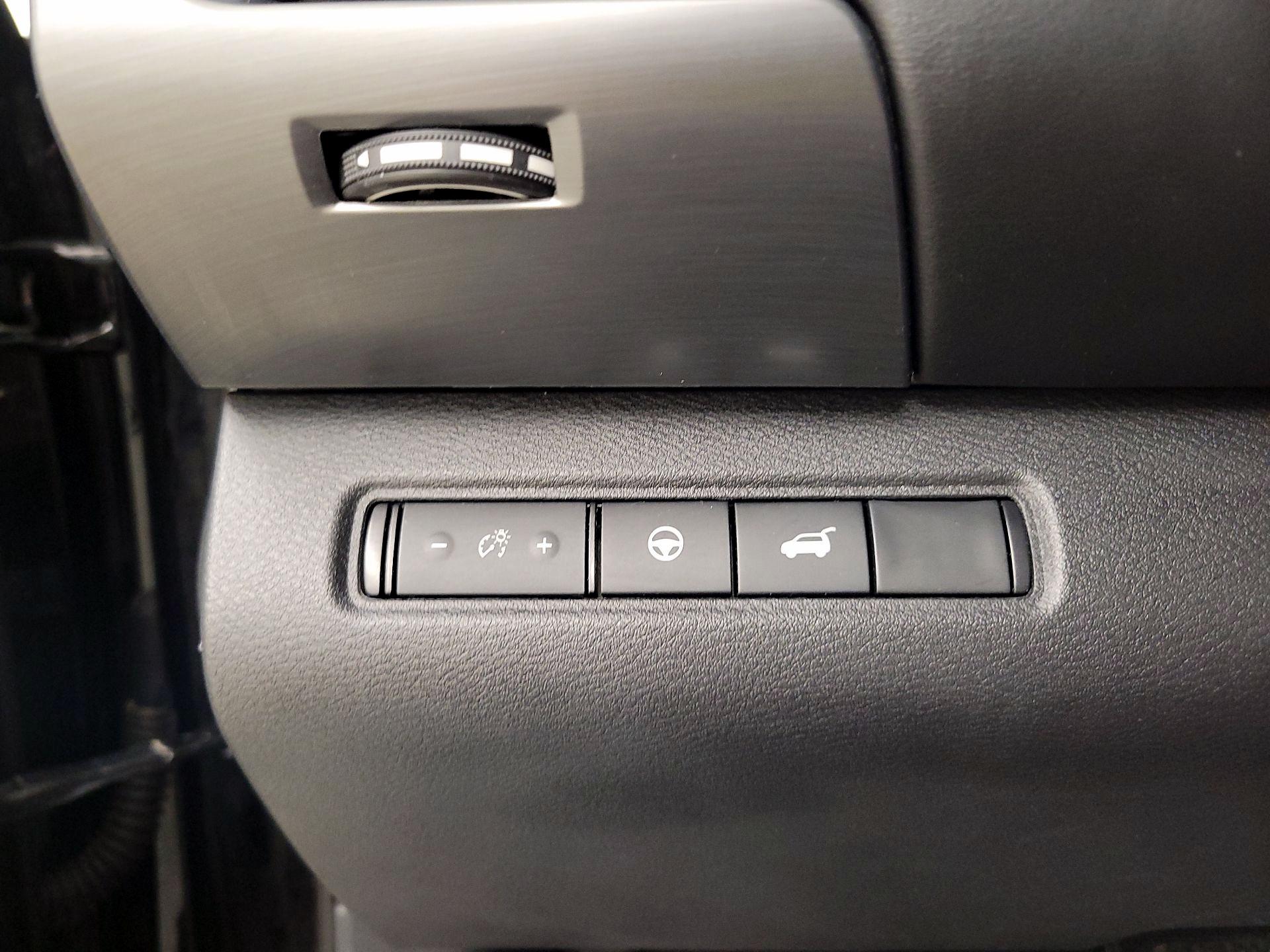 Thumbnail: 2023 Nissan Pathfinder - 13