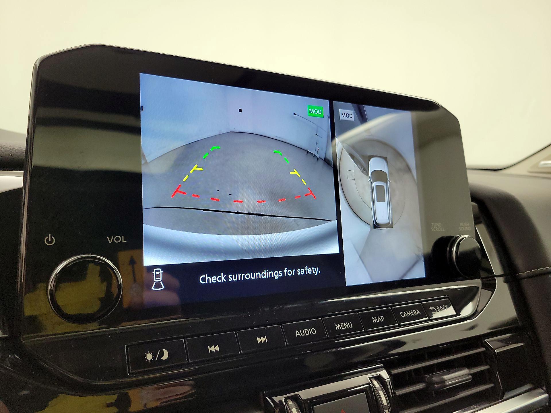 Thumbnail: 2023 Nissan Pathfinder - 15