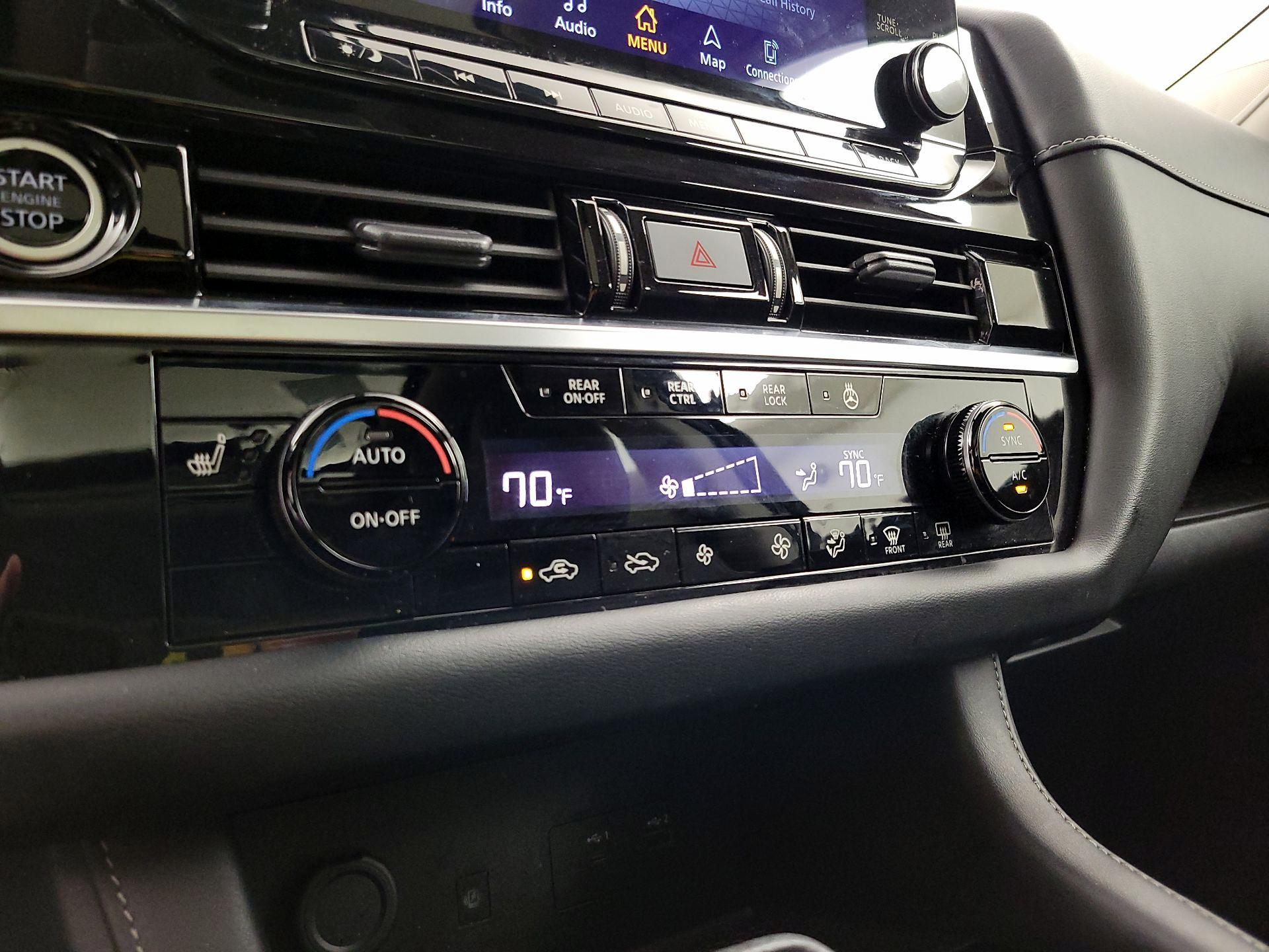 Thumbnail: 2023 Nissan Pathfinder - 17