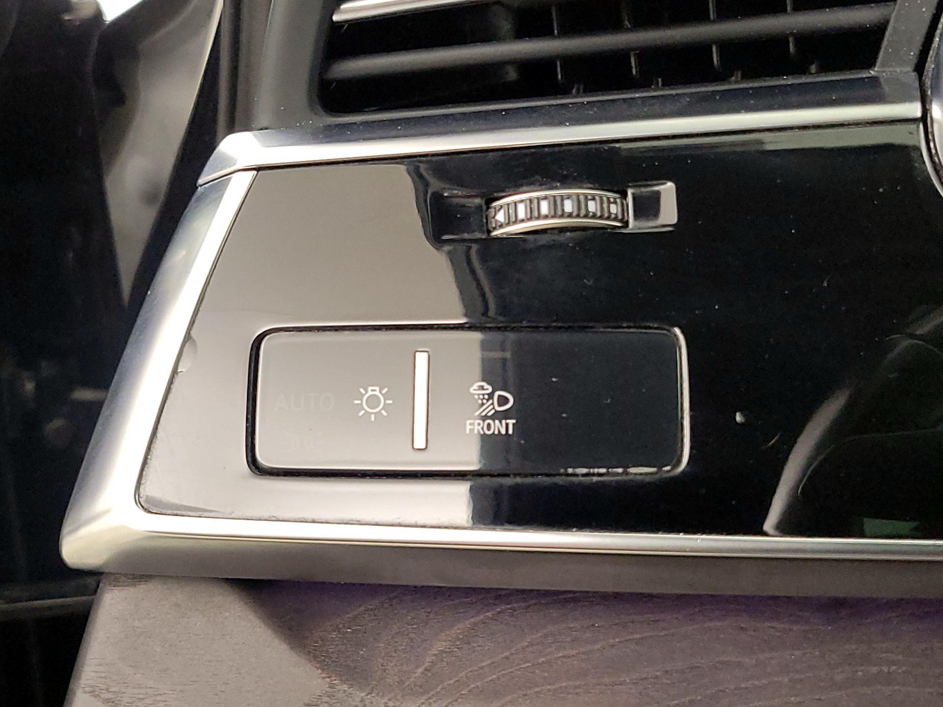 Thumbnail: 2021 Audi Q7 - 13