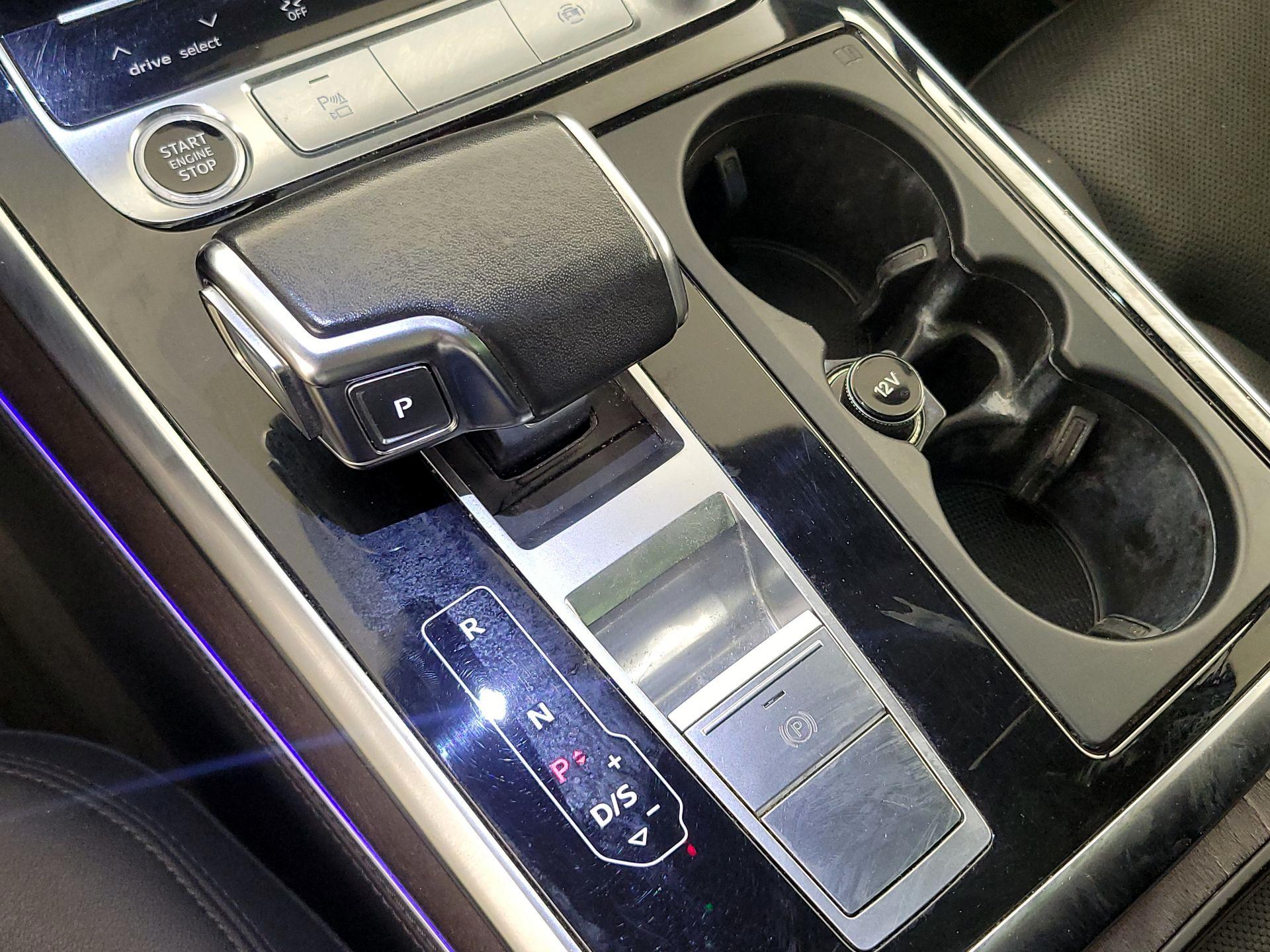 Thumbnail: 2021 Audi Q7 - 17