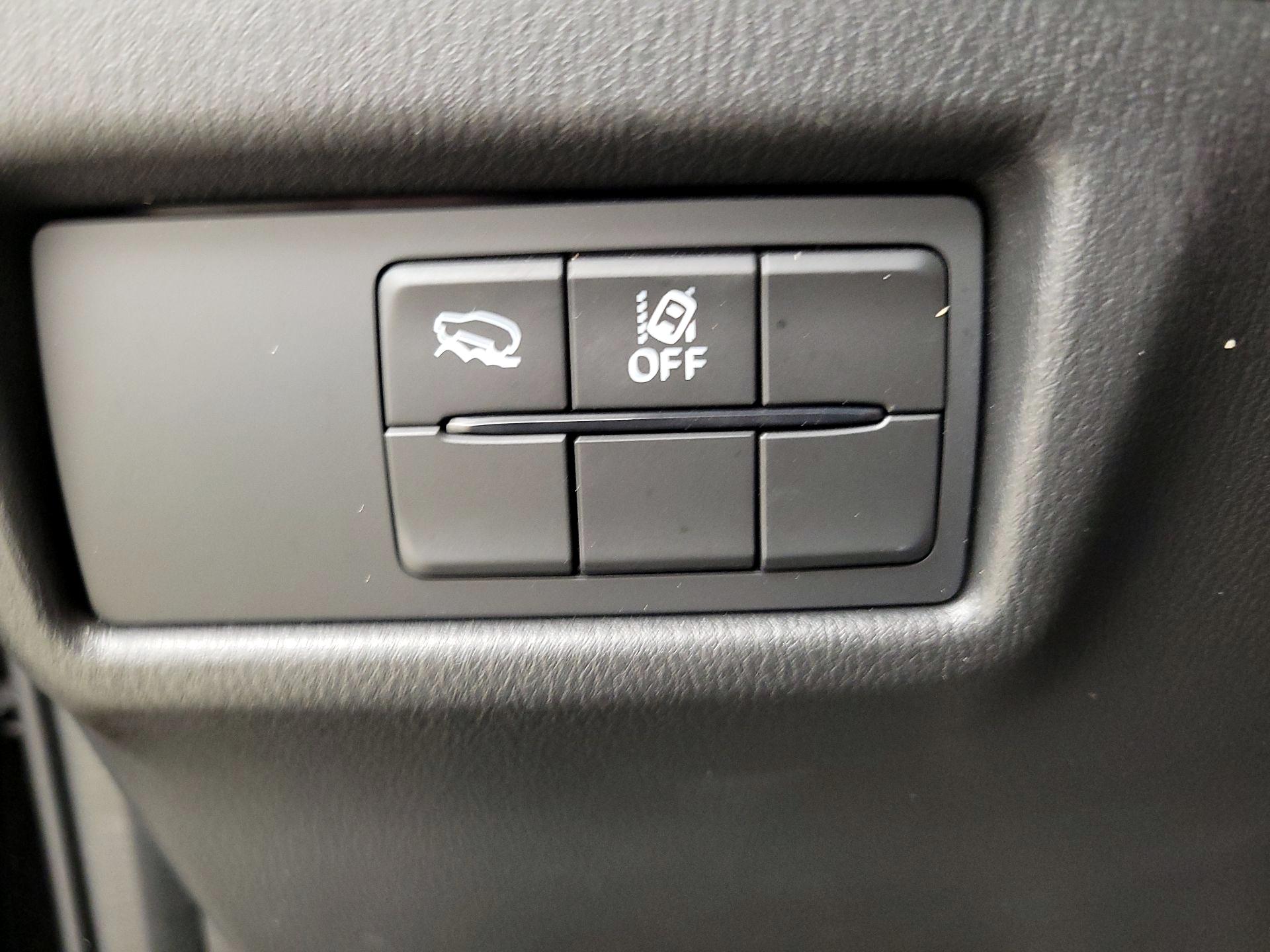 Thumbnail: 2022 Mazda CX-5 - 13