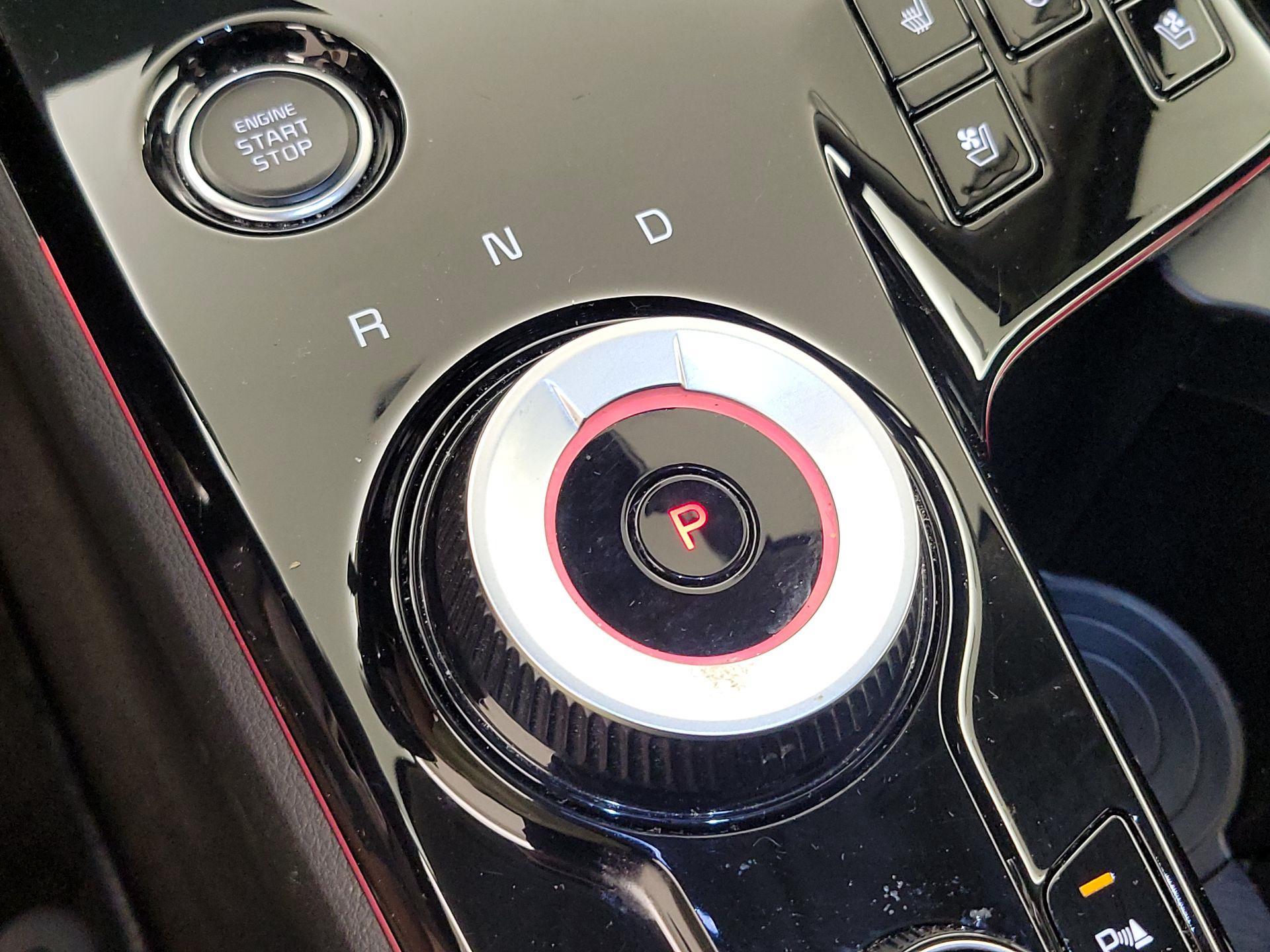 Thumbnail: 2023 Kia Sportage - 18