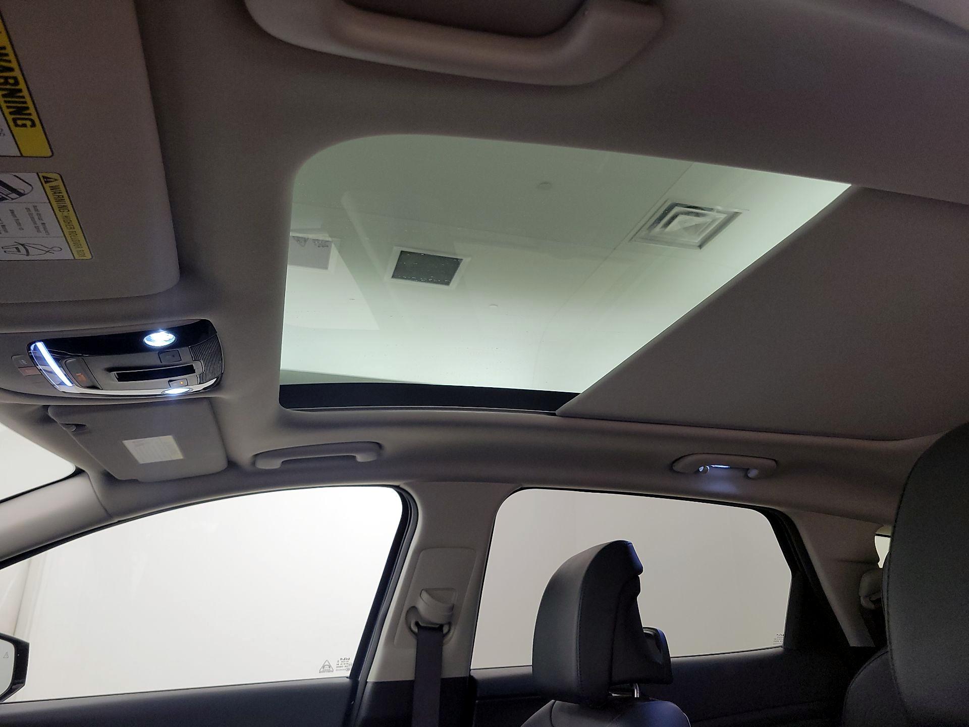 Thumbnail: 2023 Kia Sportage - 20