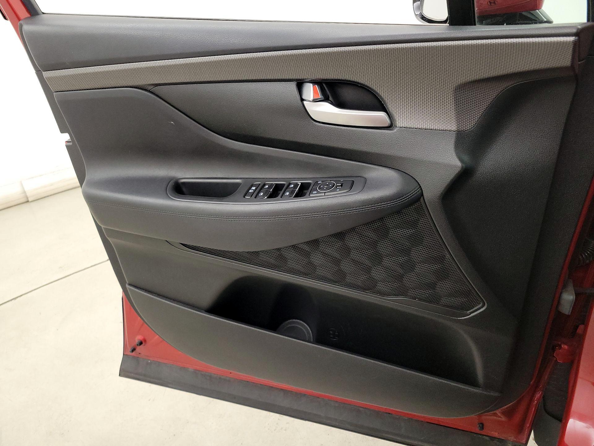 Thumbnail: 2019 Hyundai Santa Fe - 12